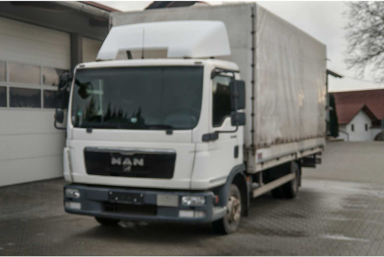 MAN - TGL02 - 2010 - TRUCKS - משאית: תמונה 1 MAN - TGL02 - 2010 - TRUCKS - משאית: תמונה 1