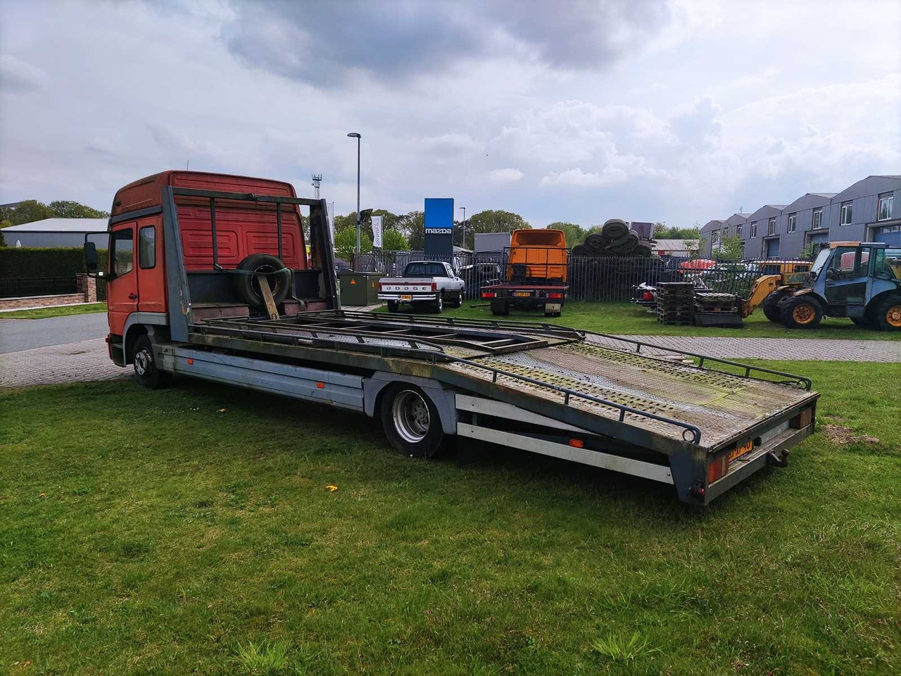 MERCEDES-BENZ - 1999 - TRUCK - משאית: תמונה 3 MERCEDES-BENZ - 1999 - TRUCK - משאית: תמונה 3