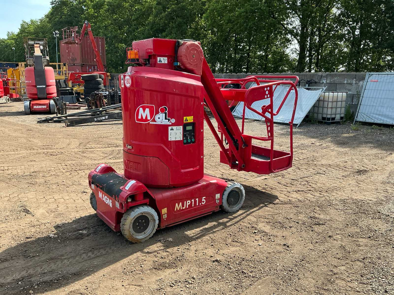 Magni MJP11.5 - פלטפורמה אווירית: תמונה 4 Magni MJP11.5 - פלטפורמה אווירית: תמונה 4