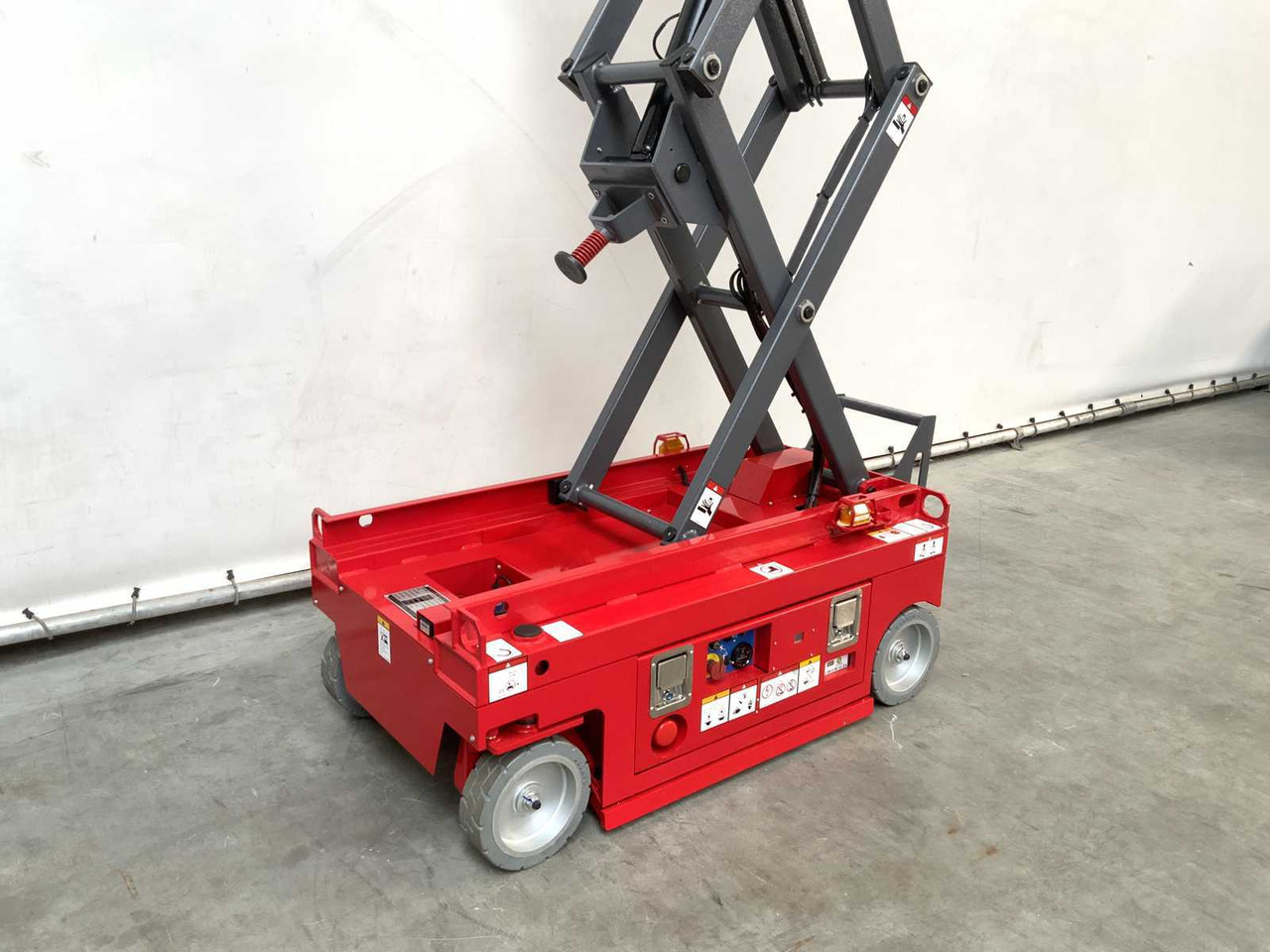 פלטפורמה אווירית Mantall XE-60 MINI: תמונה 16