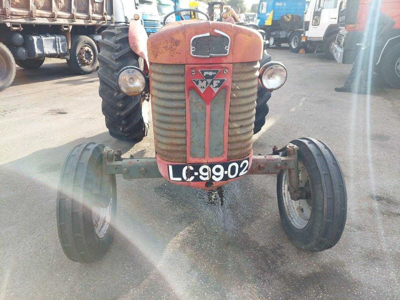 Massey Ferguson 65 - טרקטור חקלאי: תמונה 2 Massey Ferguson 65 - טרקטור חקלאי: תמונה 2