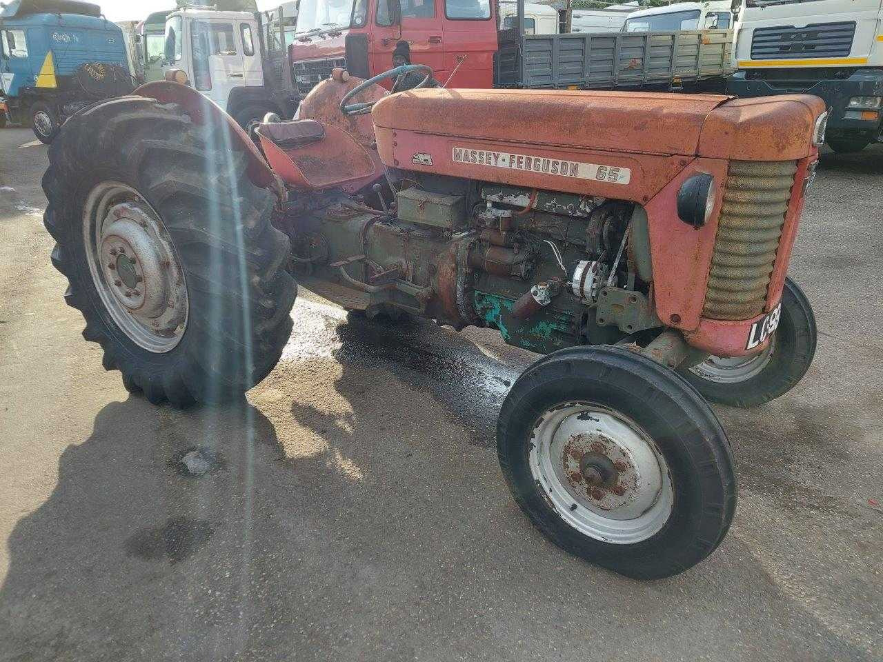 Massey Ferguson 65 - טרקטור חקלאי: תמונה 3 Massey Ferguson 65 - טרקטור חקלאי: תמונה 3