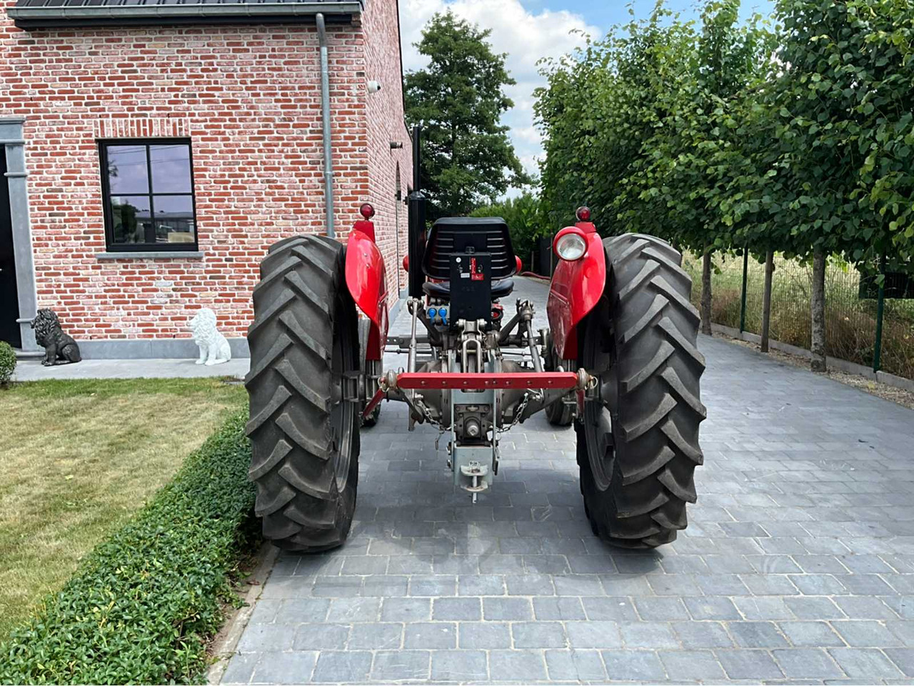Massey Ferguson - טרקטור חקלאי: תמונה 4 Massey Ferguson - טרקטור חקלאי: תמונה 4