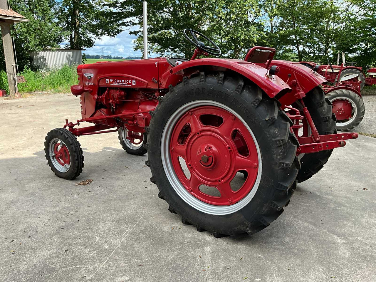 Mc cormick Farmall F-265 U - טרקטור חקלאי: תמונה 4 Mc cormick Farmall F-265 U - טרקטור חקלאי: תמונה 4