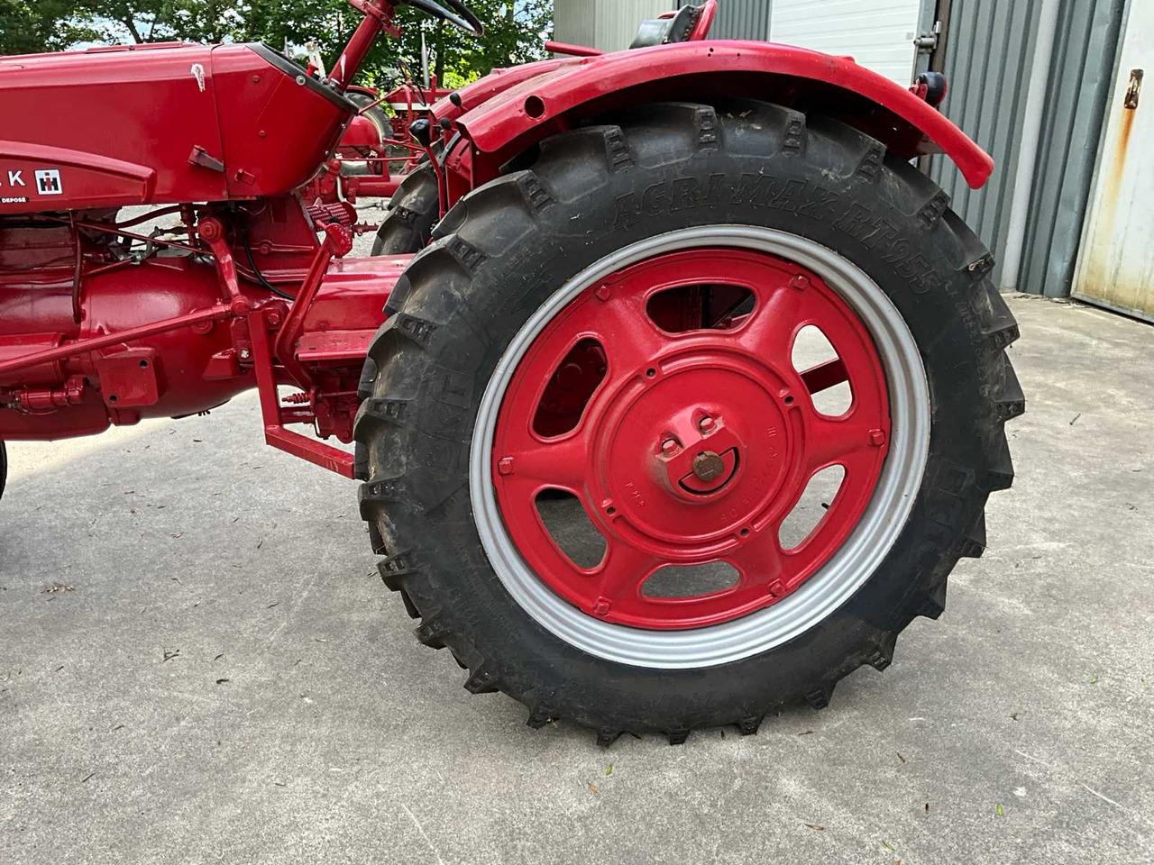 Mc cormick Farmall F-265 U - טרקטור חקלאי: תמונה 5 Mc cormick Farmall F-265 U - טרקטור חקלאי: תמונה 5