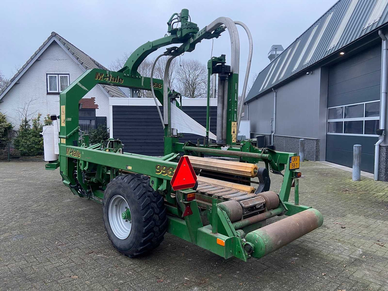McHale 998 - מכונה חקלאית: תמונה 4 McHale 998 - מכונה חקלאית: תמונה 4