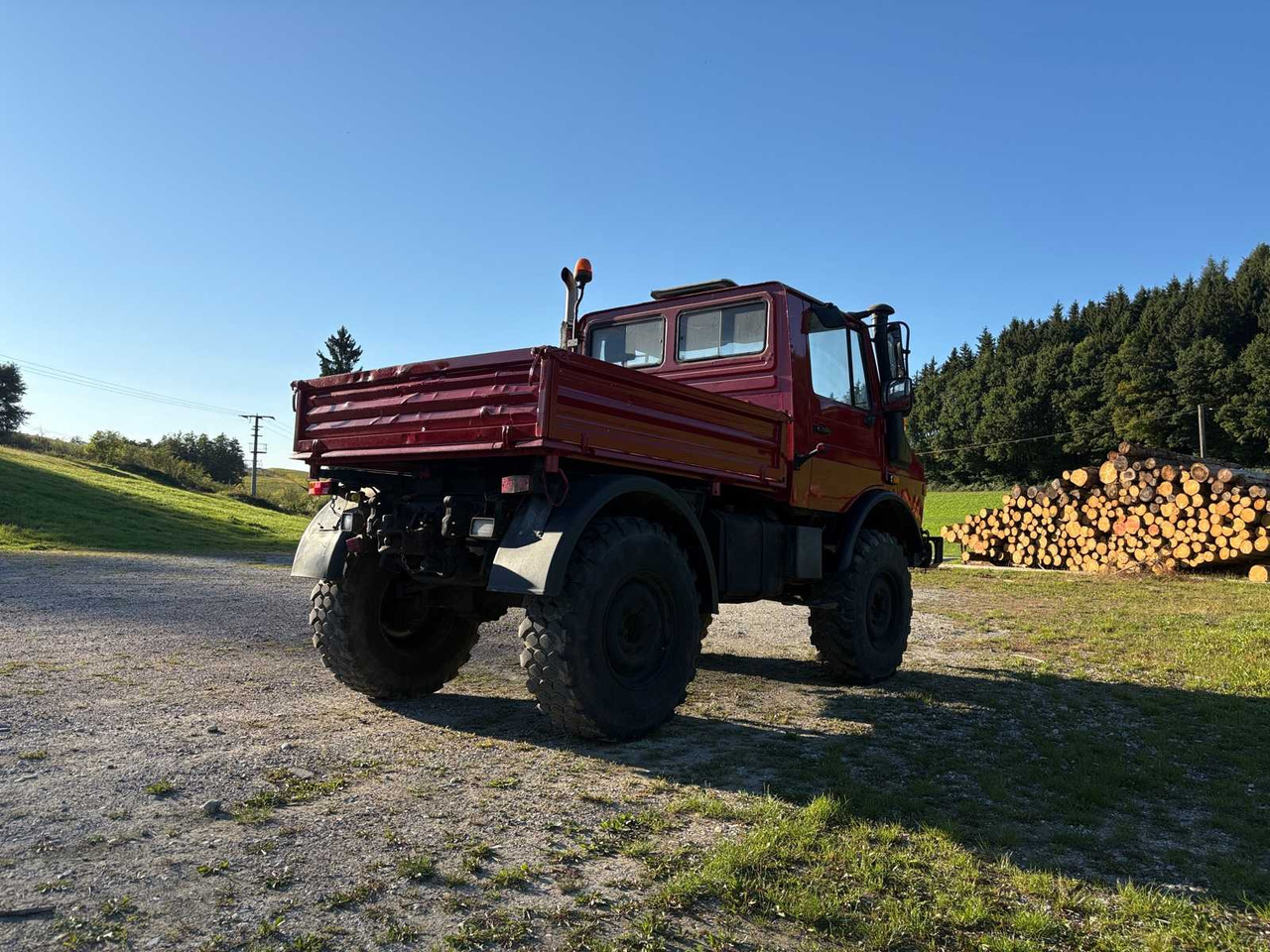 Mercedes-Benz Unimog 1400 (U 427/10) - מכונה חקלאית: תמונה 3 Mercedes-Benz Unimog 1400 (U 427/10) - מכונה חקלאית: תמונה 3