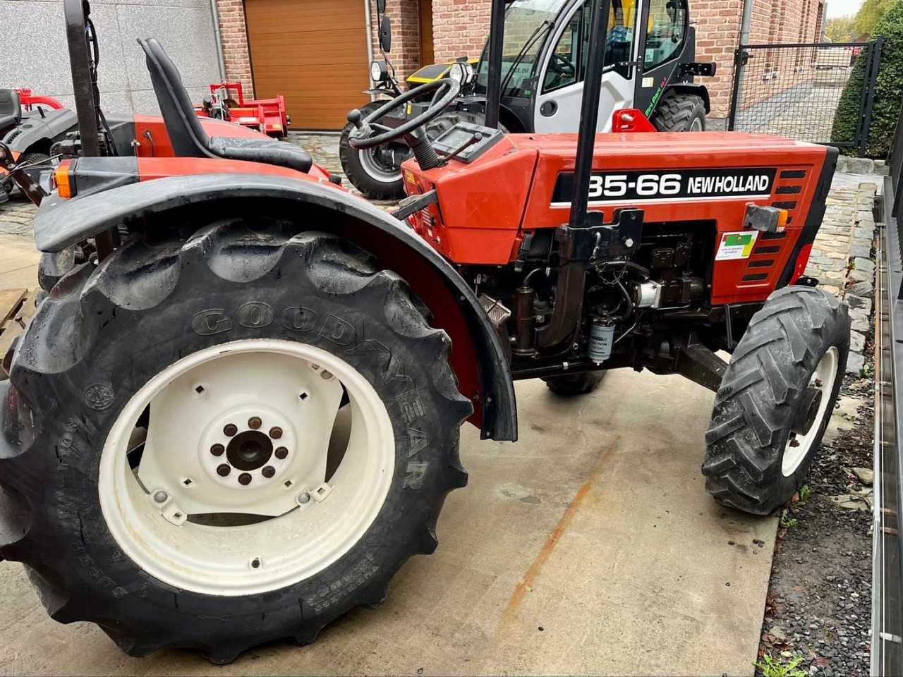 New Holland 35-66 DT - טרקטור חקלאי: תמונה 4 New Holland 35-66 DT - טרקטור חקלאי: תמונה 4