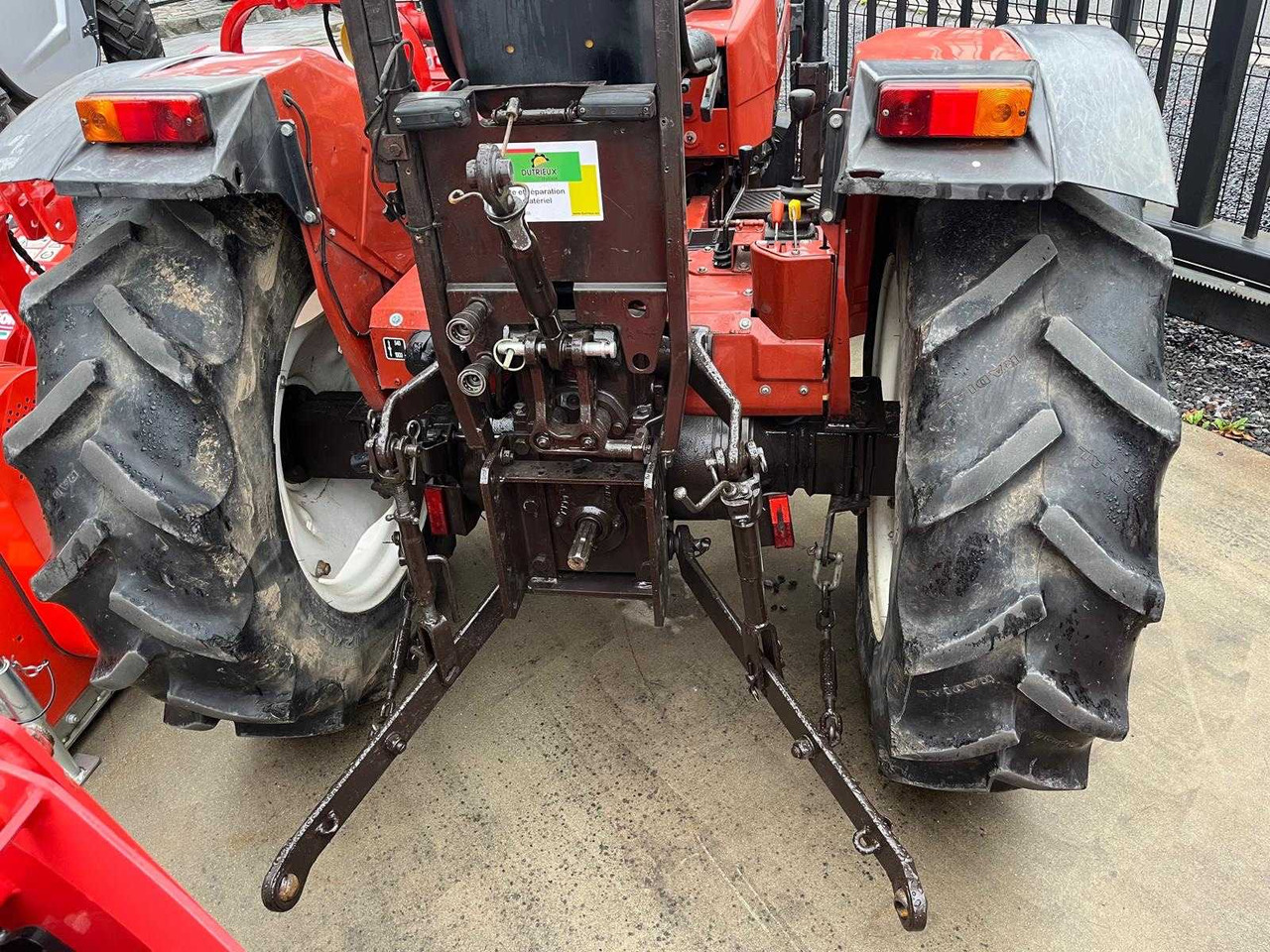 New Holland 35-66 DT - טרקטור חקלאי: תמונה 2 New Holland 35-66 DT - טרקטור חקלאי: תמונה 2