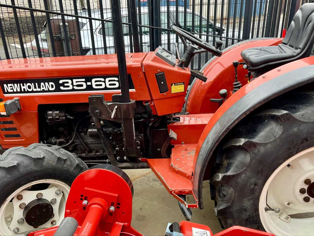 New Holland 35-66 DT - טרקטור חקלאי: תמונה 3 New Holland 35-66 DT - טרקטור חקלאי: תמונה 3