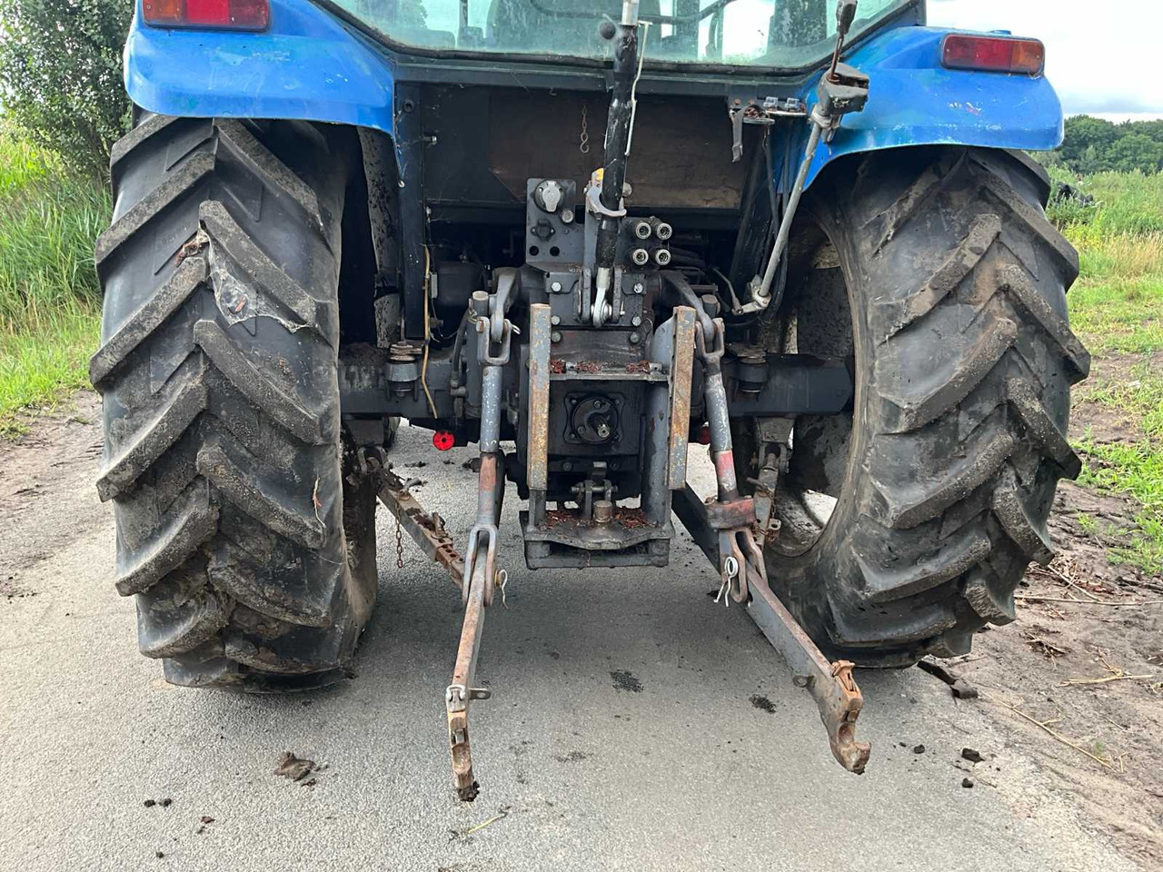 טרקטור חקלאי New Holland TL90: תמונה 17