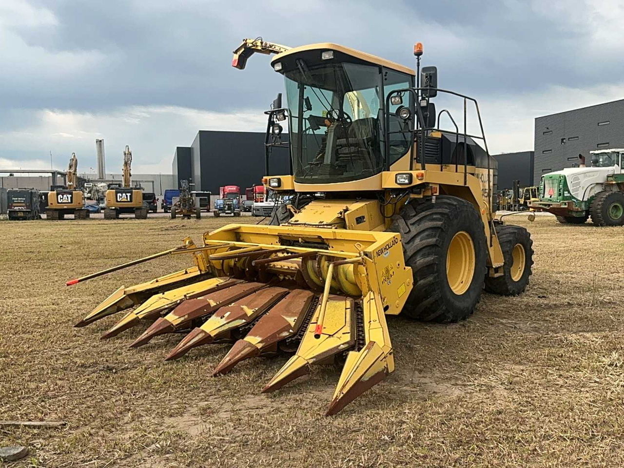 New holland FX450 - מקצרת מספוא: תמונה 1 New holland FX450 - מקצרת מספוא: תמונה 1
