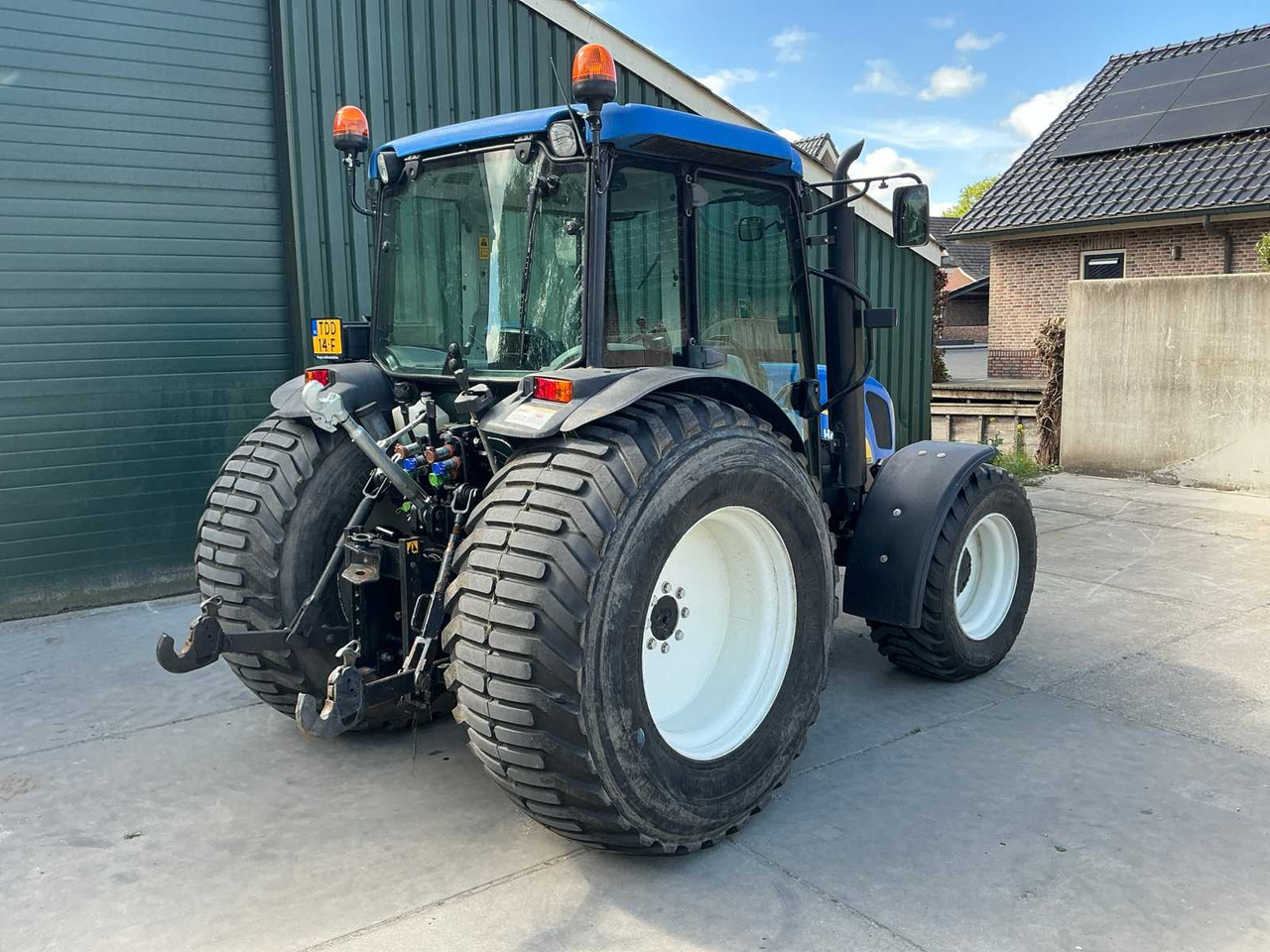 New holland T4030 - טרקטור חקלאי: תמונה 5 New holland T4030 - טרקטור חקלאי: תמונה 5