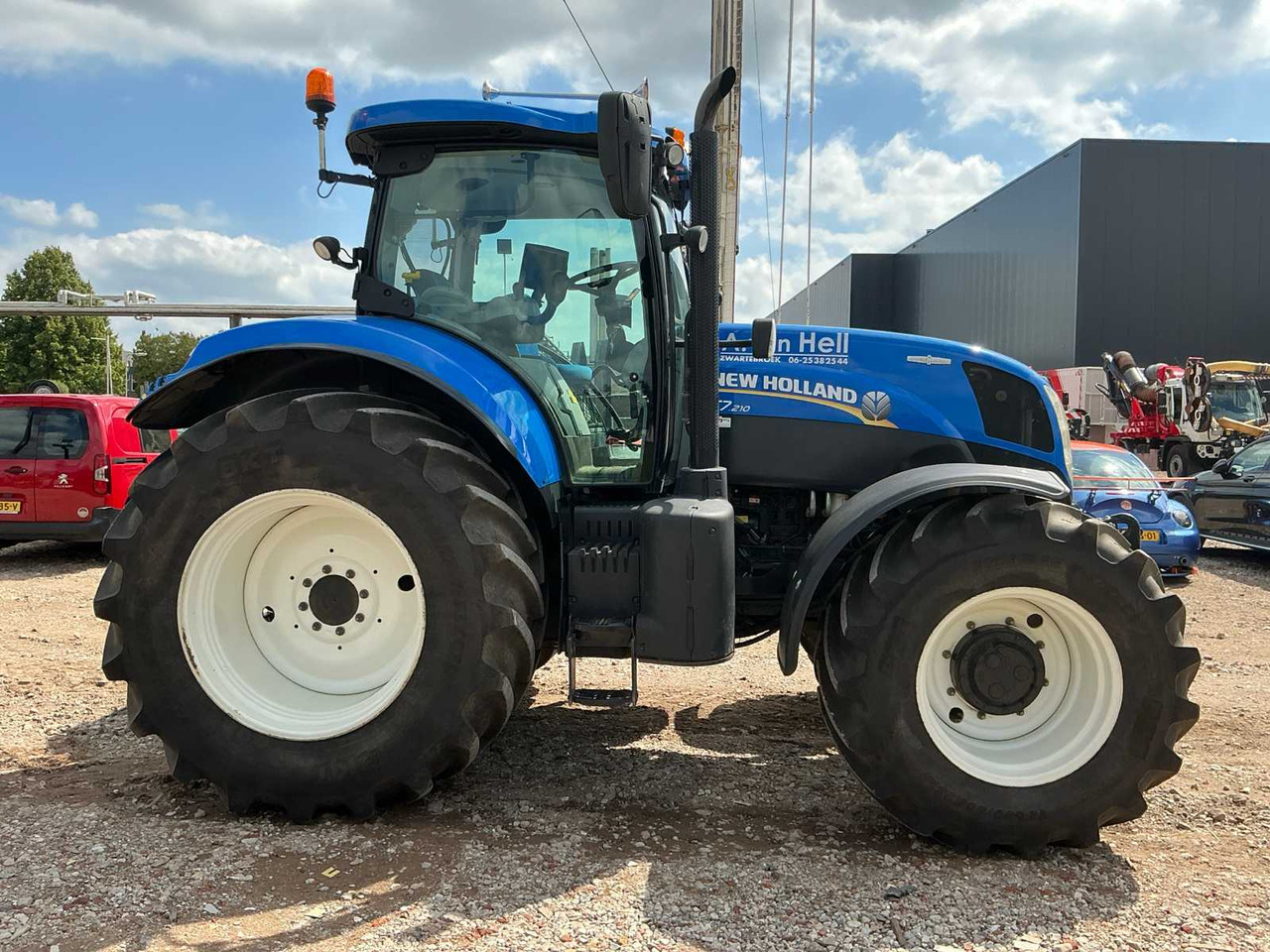 New holland T7.210 - טרקטור חקלאי: תמונה 4 New holland T7.210 - טרקטור חקלאי: תמונה 4