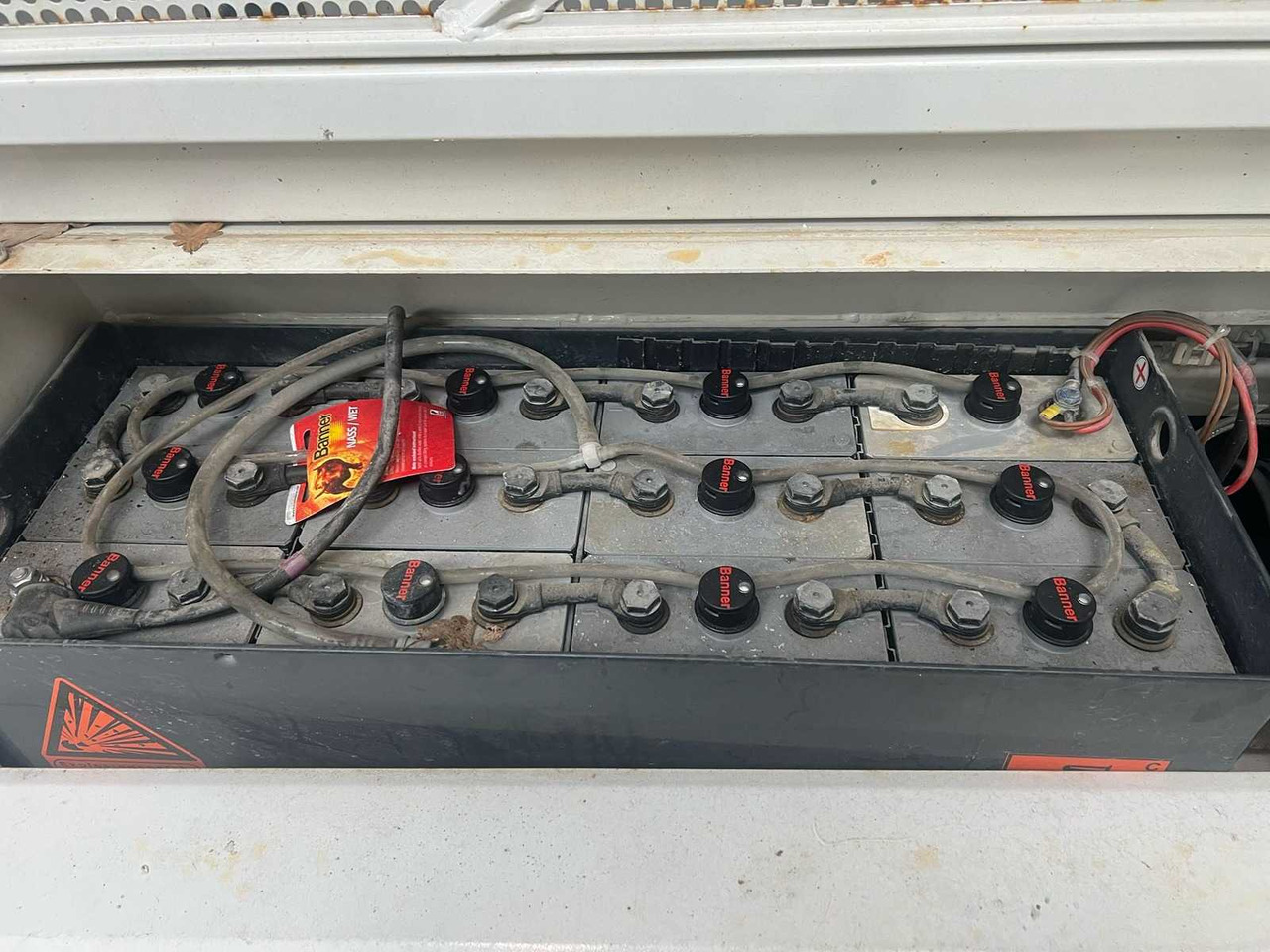 PB S151-12 ES - פלטפורמה אווירית: תמונה 4 PB S151-12 ES - פלטפורמה אווירית: תמונה 4