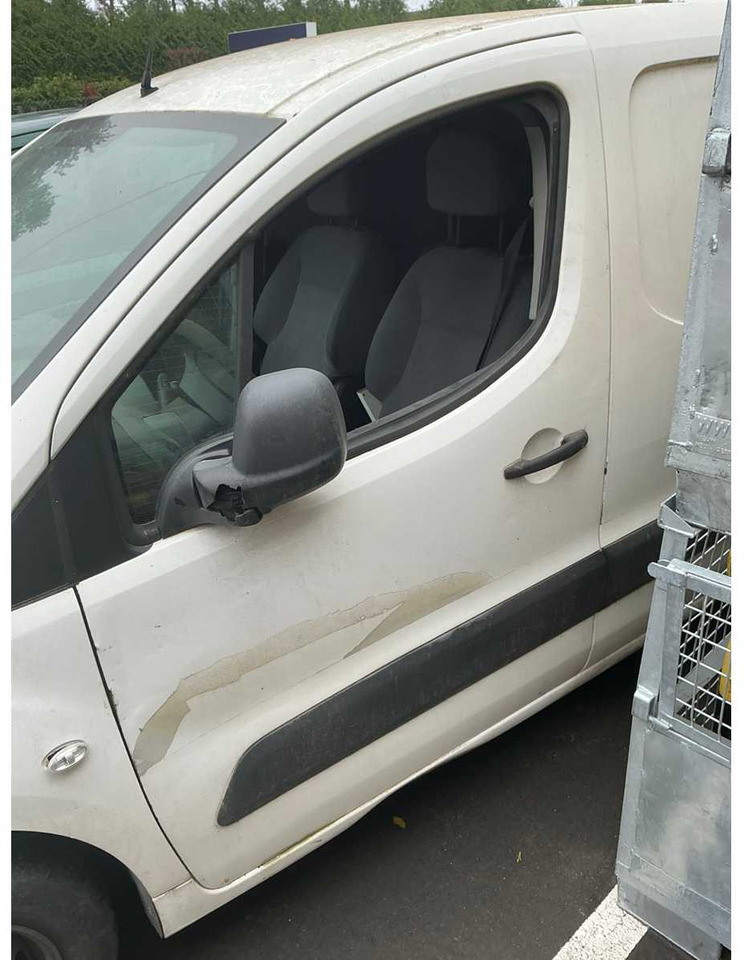 PEUGEOT PARTNER COMMERCIAL VEHICLE - כלי רכב מסחרי: תמונה 5 PEUGEOT PARTNER COMMERCIAL VEHICLE - כלי רכב מסחרי: תמונה 5