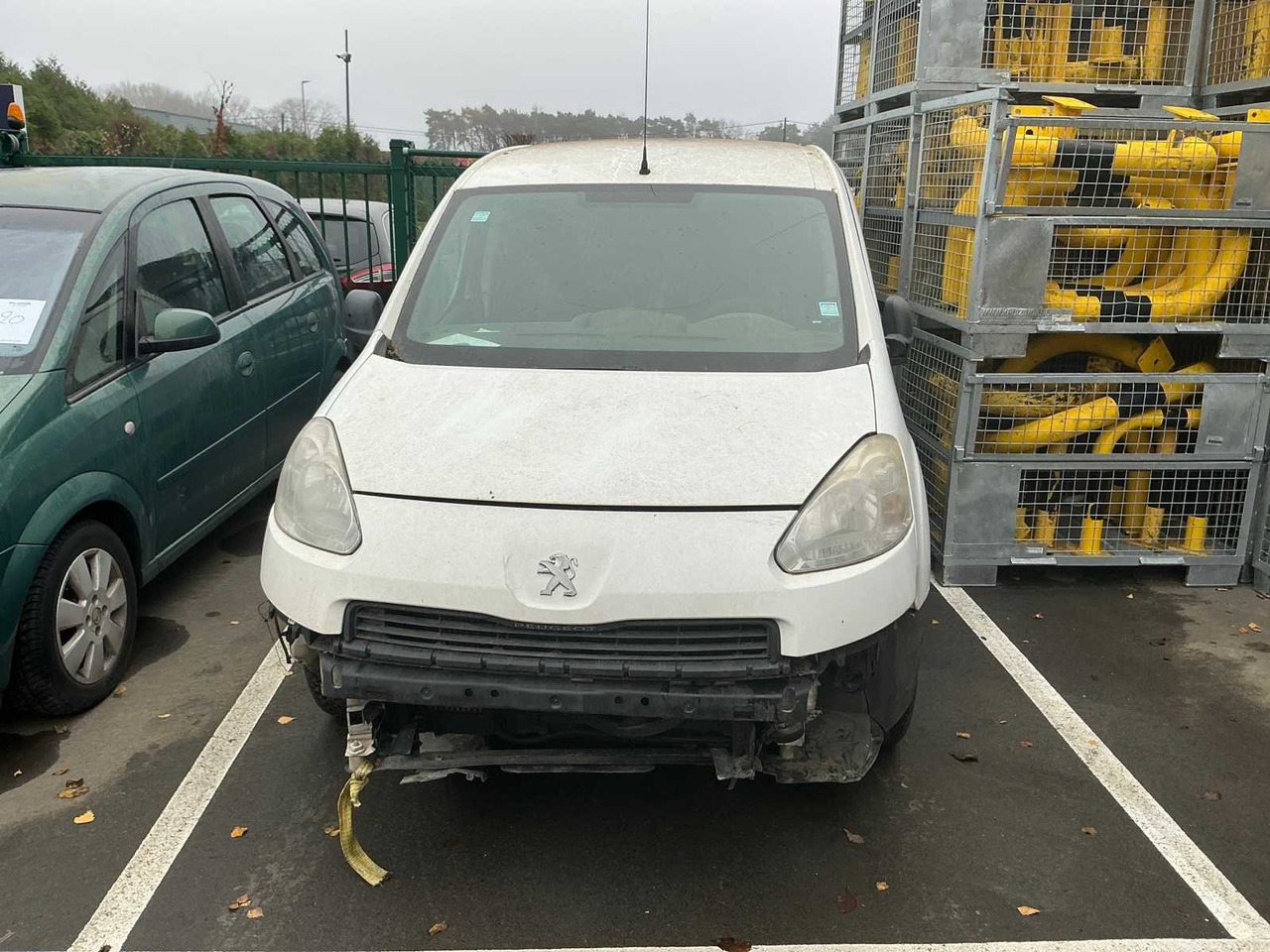 PEUGEOT PARTNER COMMERCIAL VEHICLE - כלי רכב מסחרי: תמונה 3 PEUGEOT PARTNER COMMERCIAL VEHICLE - כלי רכב מסחרי: תמונה 3