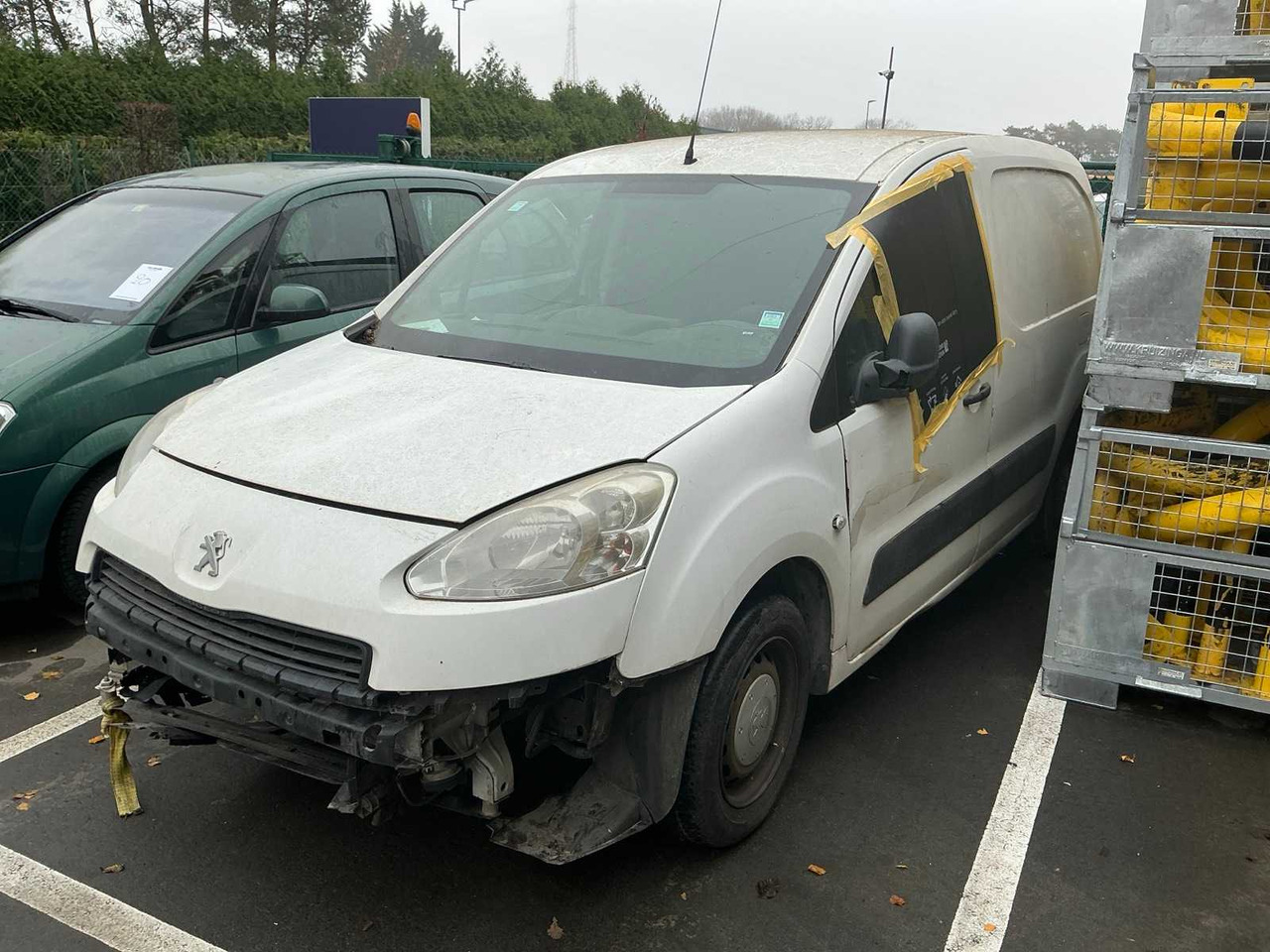 PEUGEOT PARTNER COMMERCIAL VEHICLE - כלי רכב מסחרי: תמונה 4 PEUGEOT PARTNER COMMERCIAL VEHICLE - כלי רכב מסחרי: תמונה 4