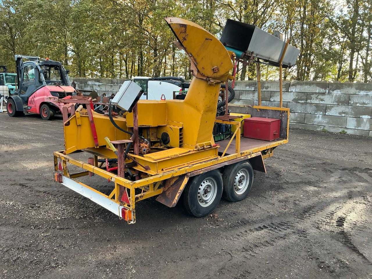 Peter Jensen - מגרסת עץ: תמונה 5 Peter Jensen - מגרסת עץ: תמונה 5