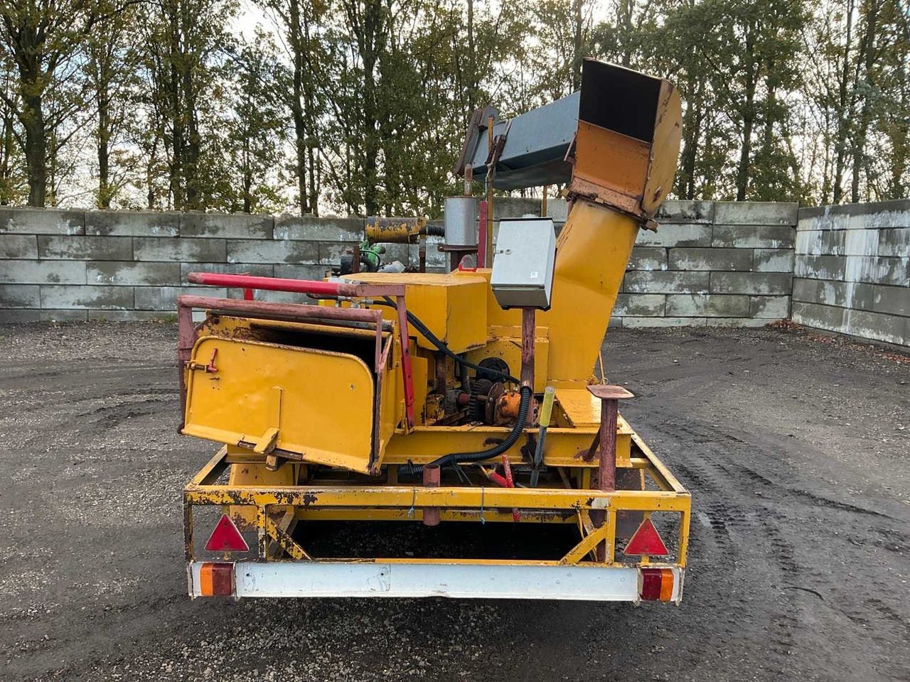 Peter Jensen - מגרסת עץ: תמונה 4 Peter Jensen - מגרסת עץ: תמונה 4