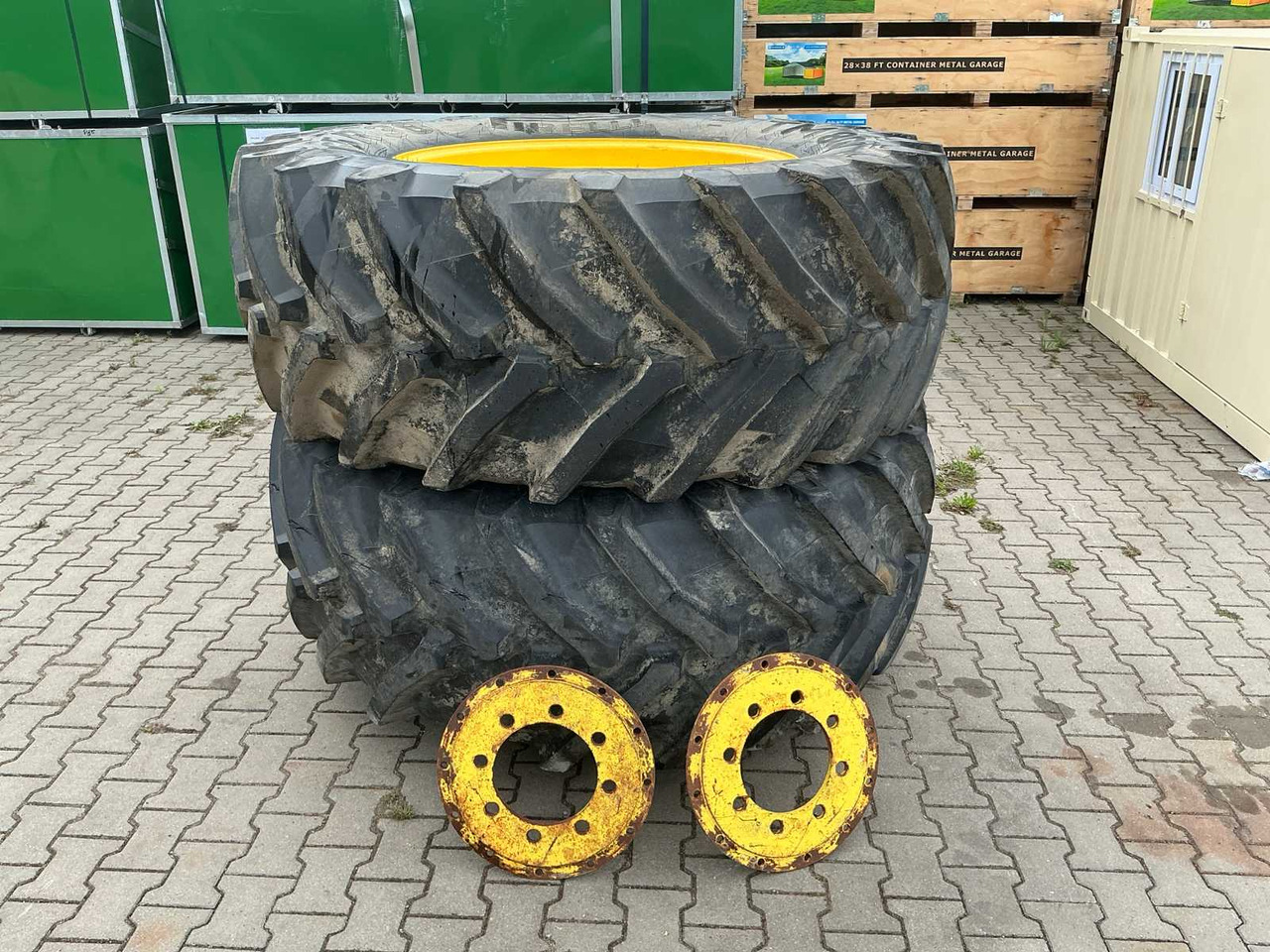 Pirelli TM800 - גלגלים וצמיגים עבור טרקטור חקלאי: תמונה 1 Pirelli TM800 - גלגלים וצמיגים עבור טרקטור חקלאי: תמונה 1