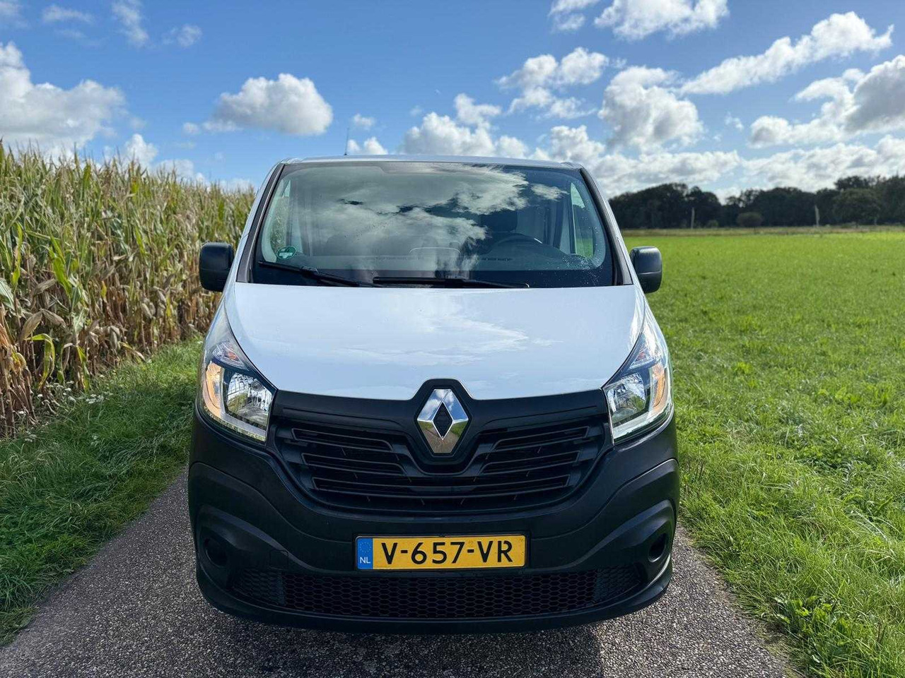RENAULT - TRAFIC - 1.6 DCI T27 L1H1 COM - V-657-VR - כלי רכב מסחרי: תמונה 2 RENAULT - TRAFIC - 1.6 DCI T27 L1H1 COM - V-657-VR - כלי רכב מסחרי: תמונה 2