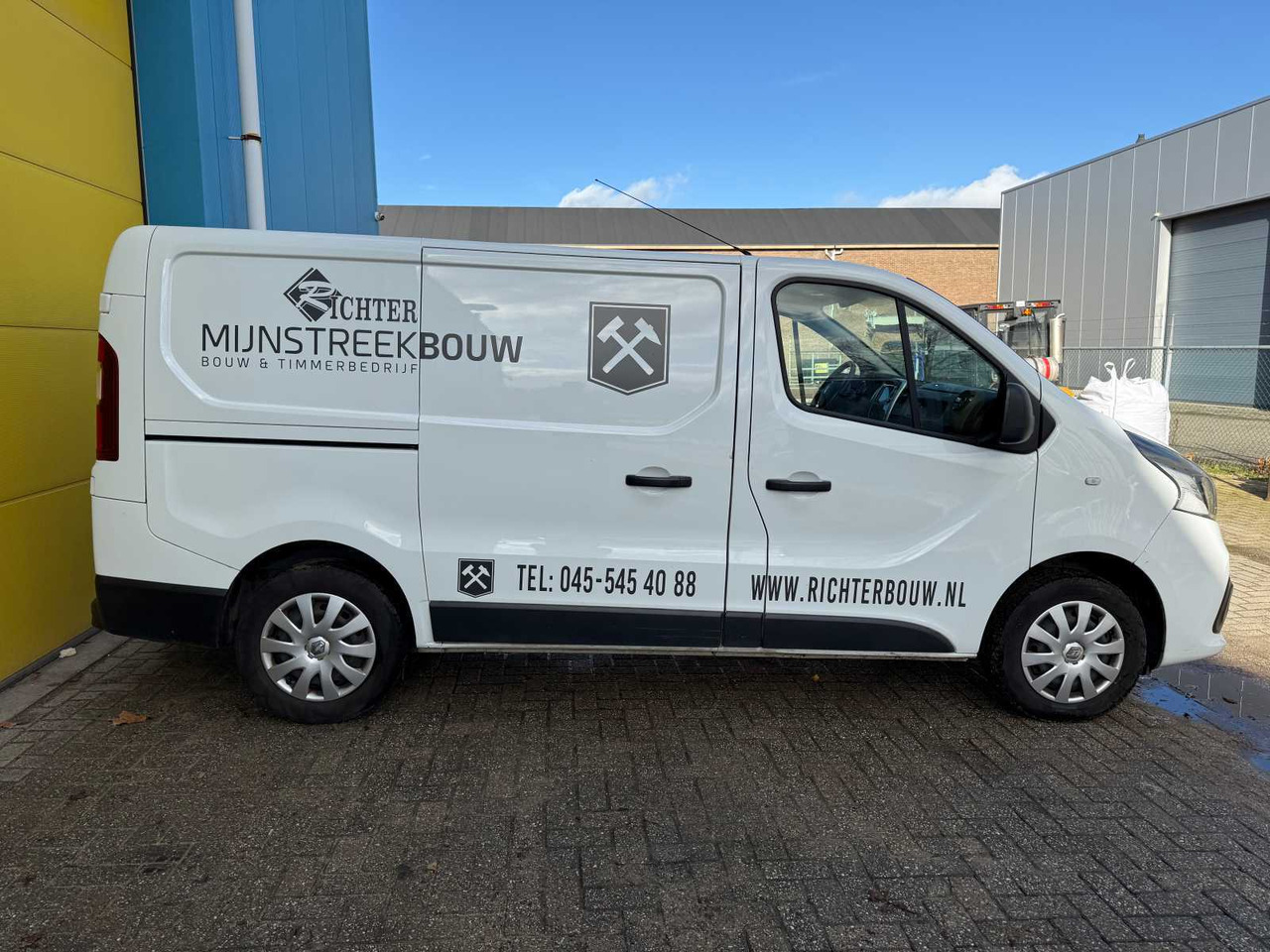 RENAULT - TRAFIC - 1.6 DCI T27 L1H1 COM YEAR: 2019 V-869-ZT - כלי רכב מסחרי: תמונה 3 RENAULT - TRAFIC - 1.6 DCI T27 L1H1 COM YEAR: 2019 V-869-ZT - כלי רכב מסחרי: תמונה 3