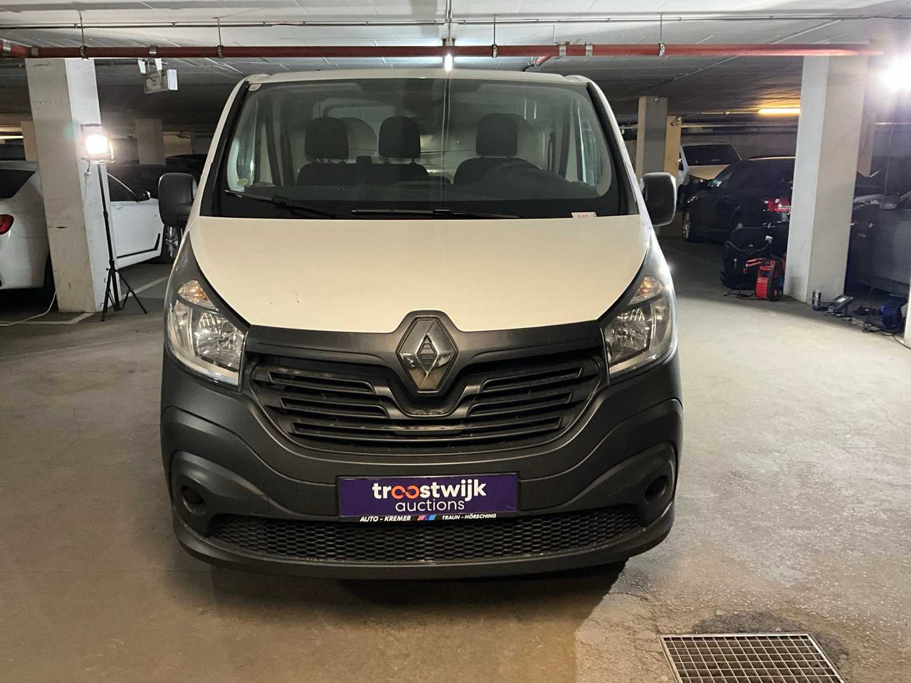 RENAULT TRAFIC VANS - כלי רכב מסחרי: תמונה 2 RENAULT TRAFIC VANS - כלי רכב מסחרי: תמונה 2