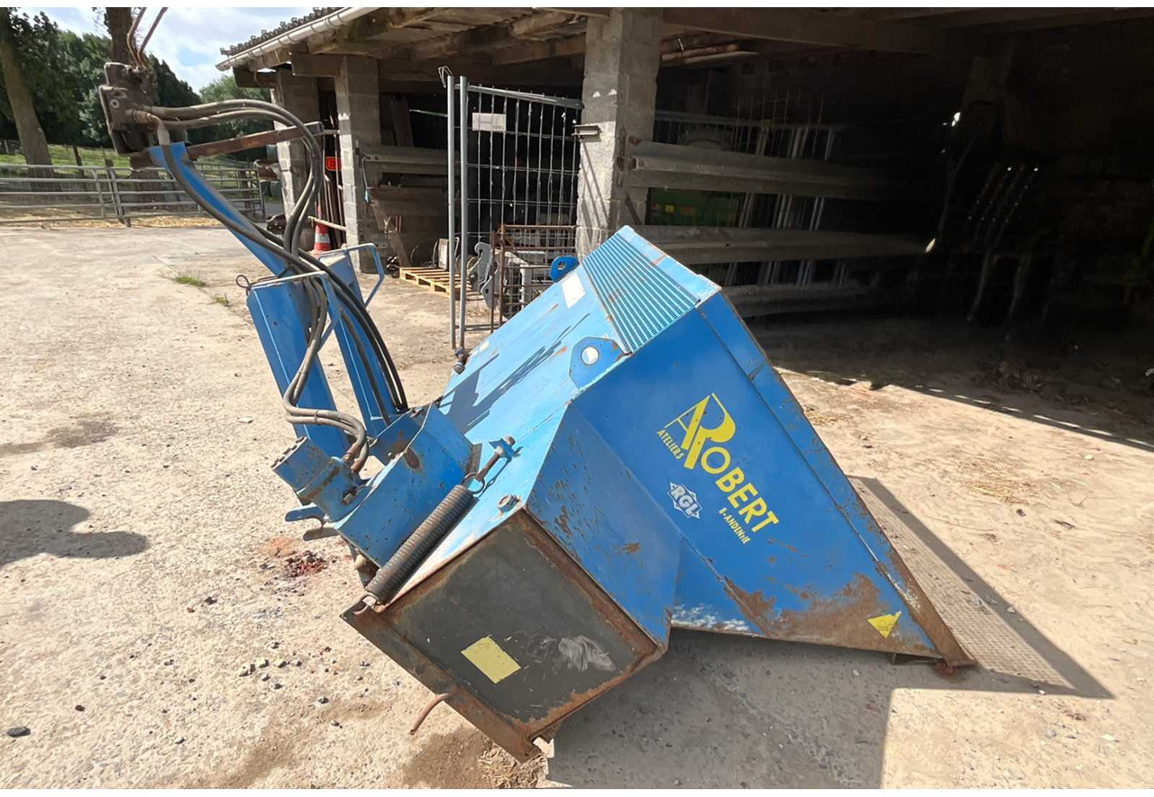 ROBERT HB1000 - מקצרת מספוא: תמונה 2 ROBERT HB1000 - מקצרת מספוא: תמונה 2