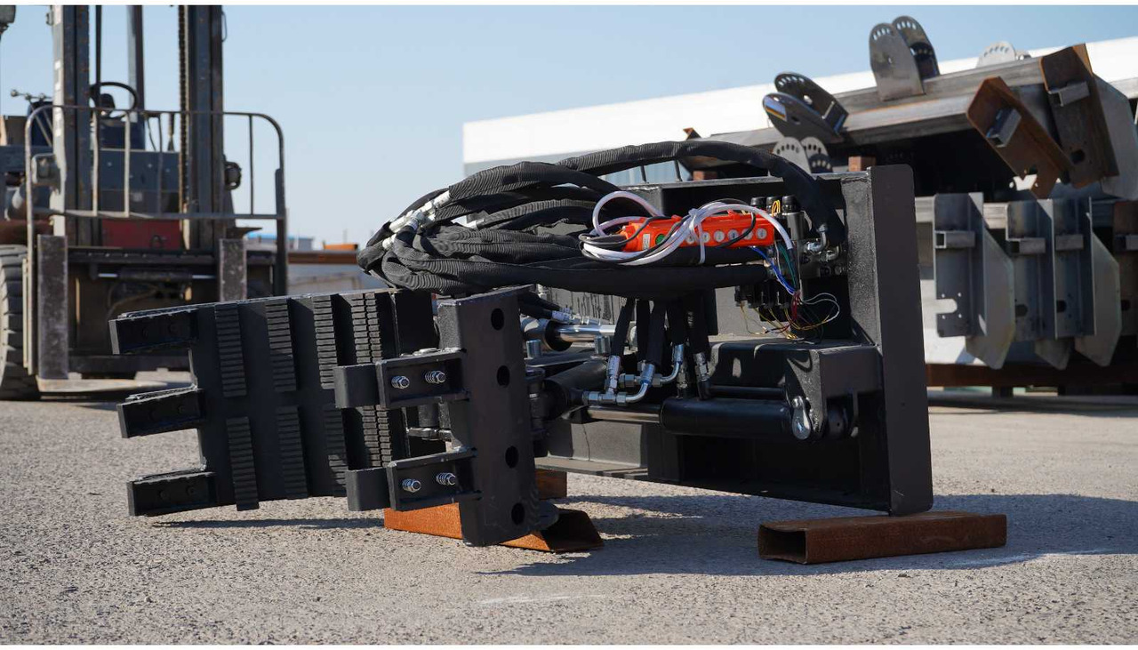 Rhino-Cross Grapple claw - צרופה עבור מכונת בנייה: תמונה 1 Rhino-Cross Grapple claw - צרופה עבור מכונת בנייה: תמונה 1