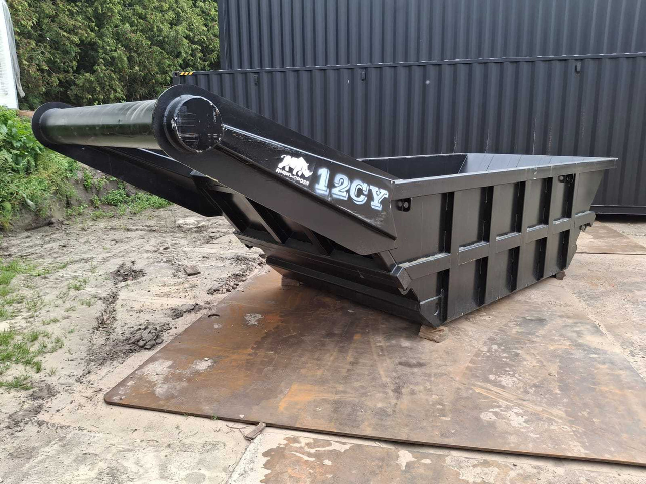 Rhino-cross 12 kuub - מכונות אחרות: תמונה 1 Rhino-cross 12 kuub - מכונות אחרות: תמונה 1