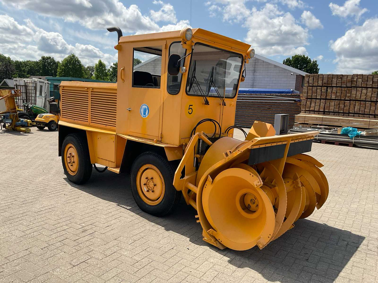 Rolba R 400 D - מחרשת שלג: תמונה 4 Rolba R 400 D - מחרשת שלג: תמונה 4