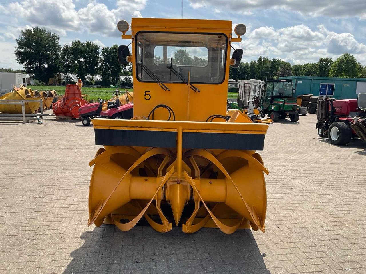 Rolba R 400 D - מחרשת שלג: תמונה 3 Rolba R 400 D - מחרשת שלג: תמונה 3