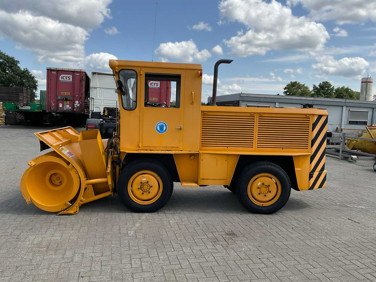 Rolba R 400 D - מחרשת שלג: תמונה 2 Rolba R 400 D - מחרשת שלג: תמונה 2