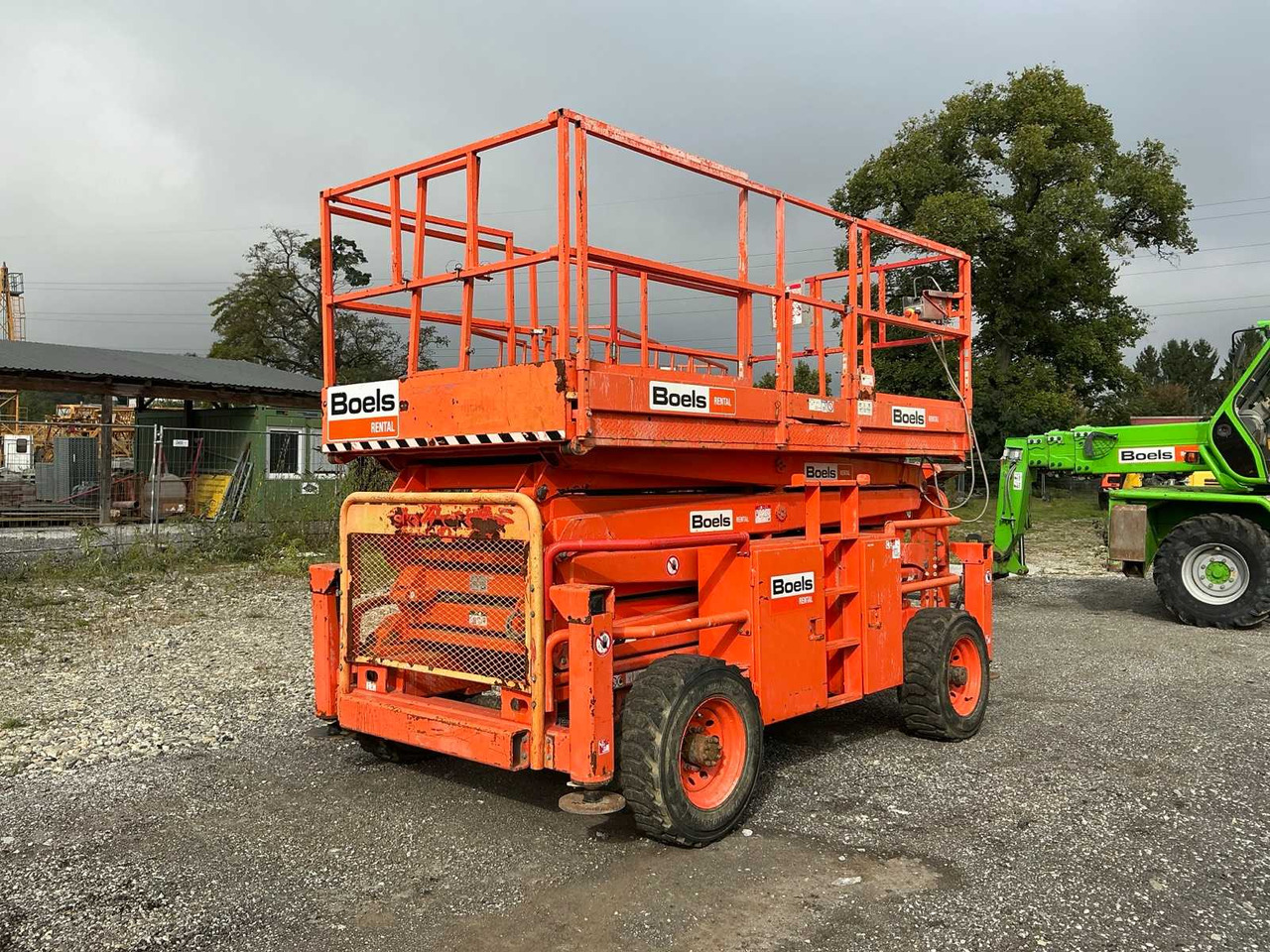 Skyjack SJ 8841 - פלטפורמה אווירית: תמונה 1 Skyjack SJ 8841 - פלטפורמה אווירית: תמונה 1