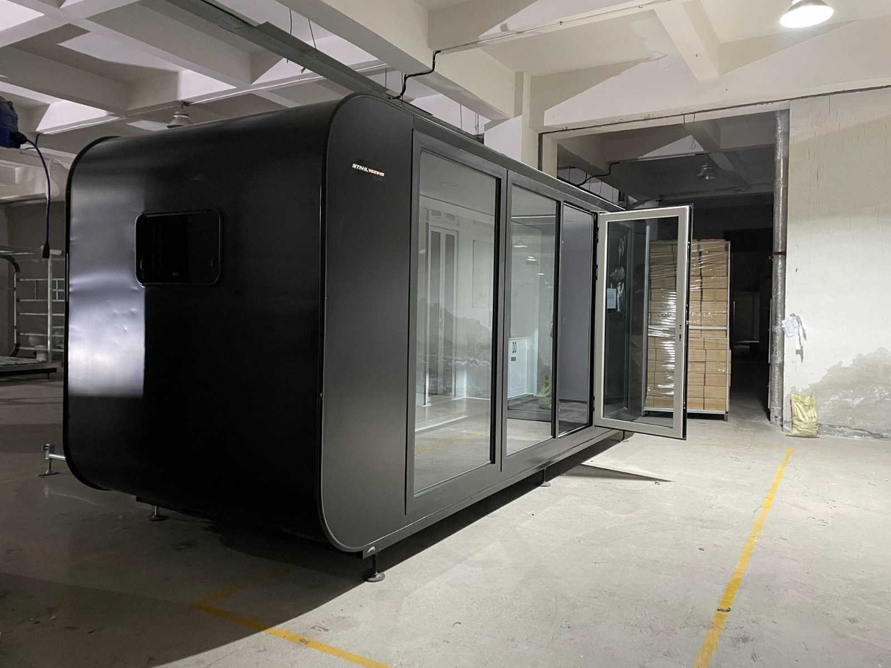 Stahlworks Eco 6000 - מכולת בנייה: תמונה 2 Stahlworks Eco 6000 - מכולת בנייה: תמונה 2