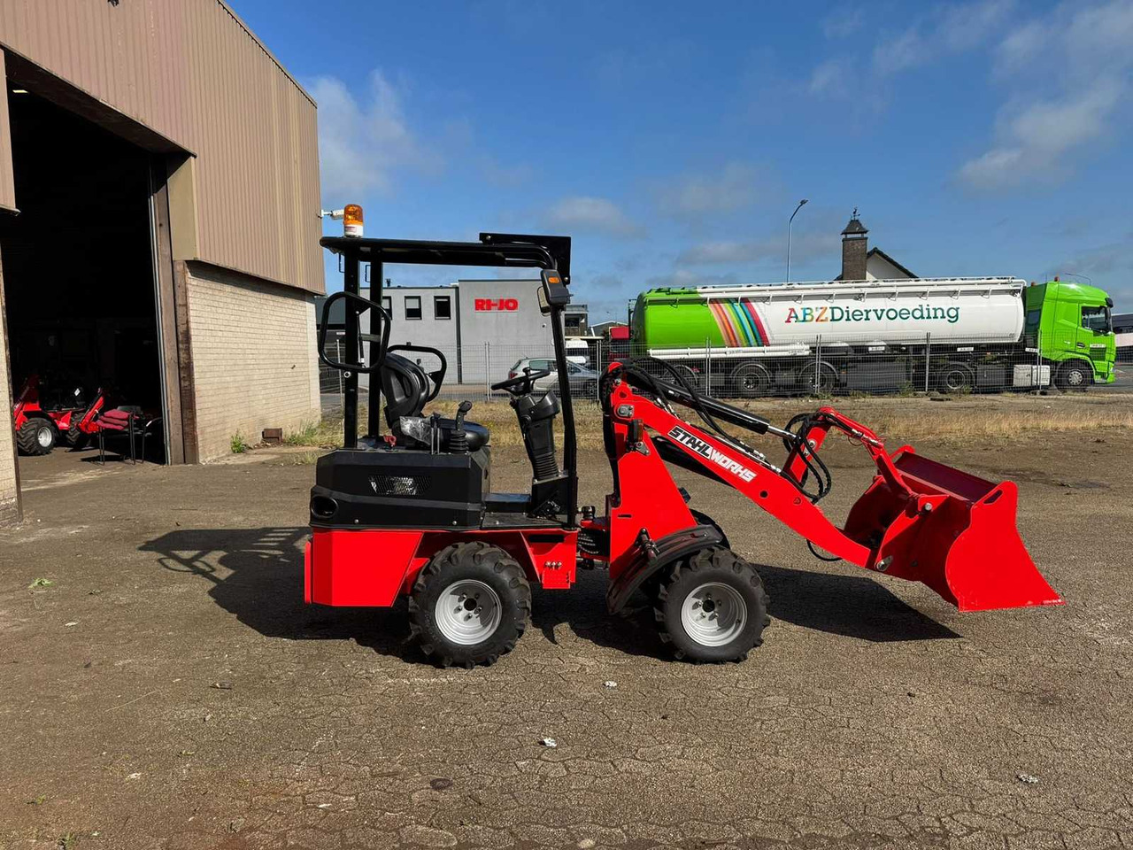 Stahlworks R906 - מעמיס גלגלים: תמונה 2 Stahlworks R906 - מעמיס גלגלים: תמונה 2