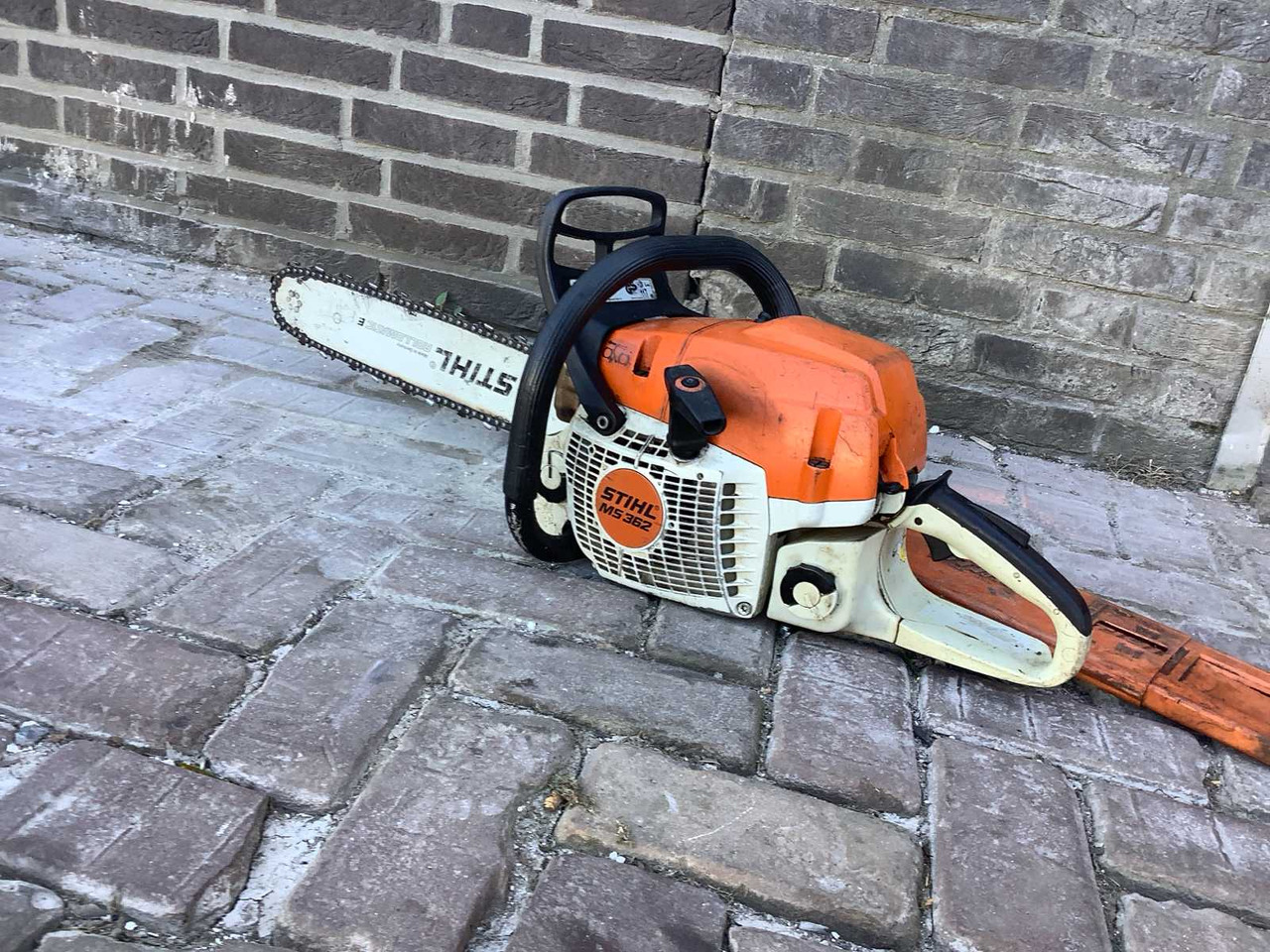 Stihl MS362/C - ציוד לגינה: תמונה 1 Stihl MS362/C - ציוד לגינה: תמונה 1