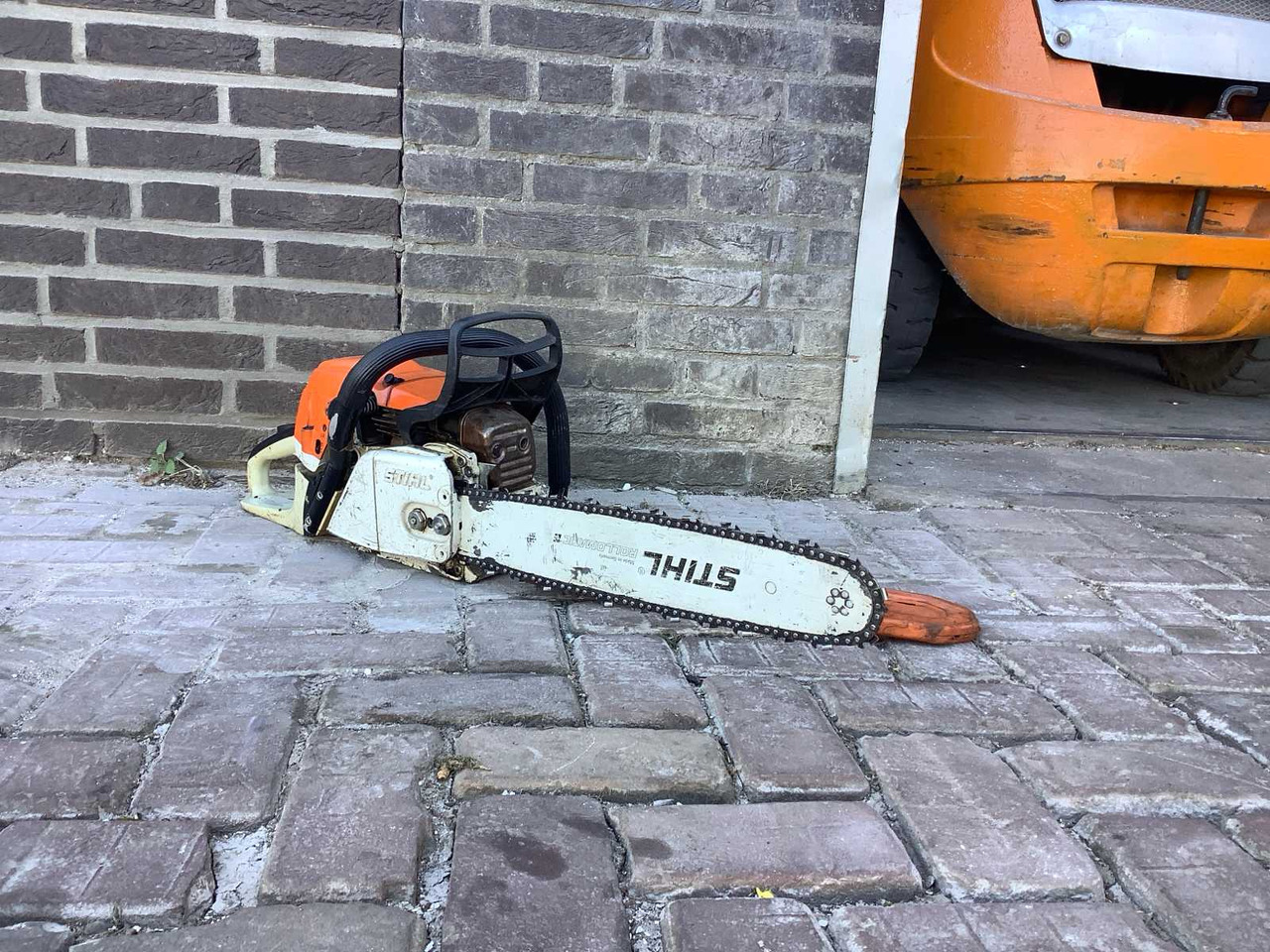 Stihl MS362/C - ציוד לגינה: תמונה 1 Stihl MS362/C - ציוד לגינה: תמונה 1
