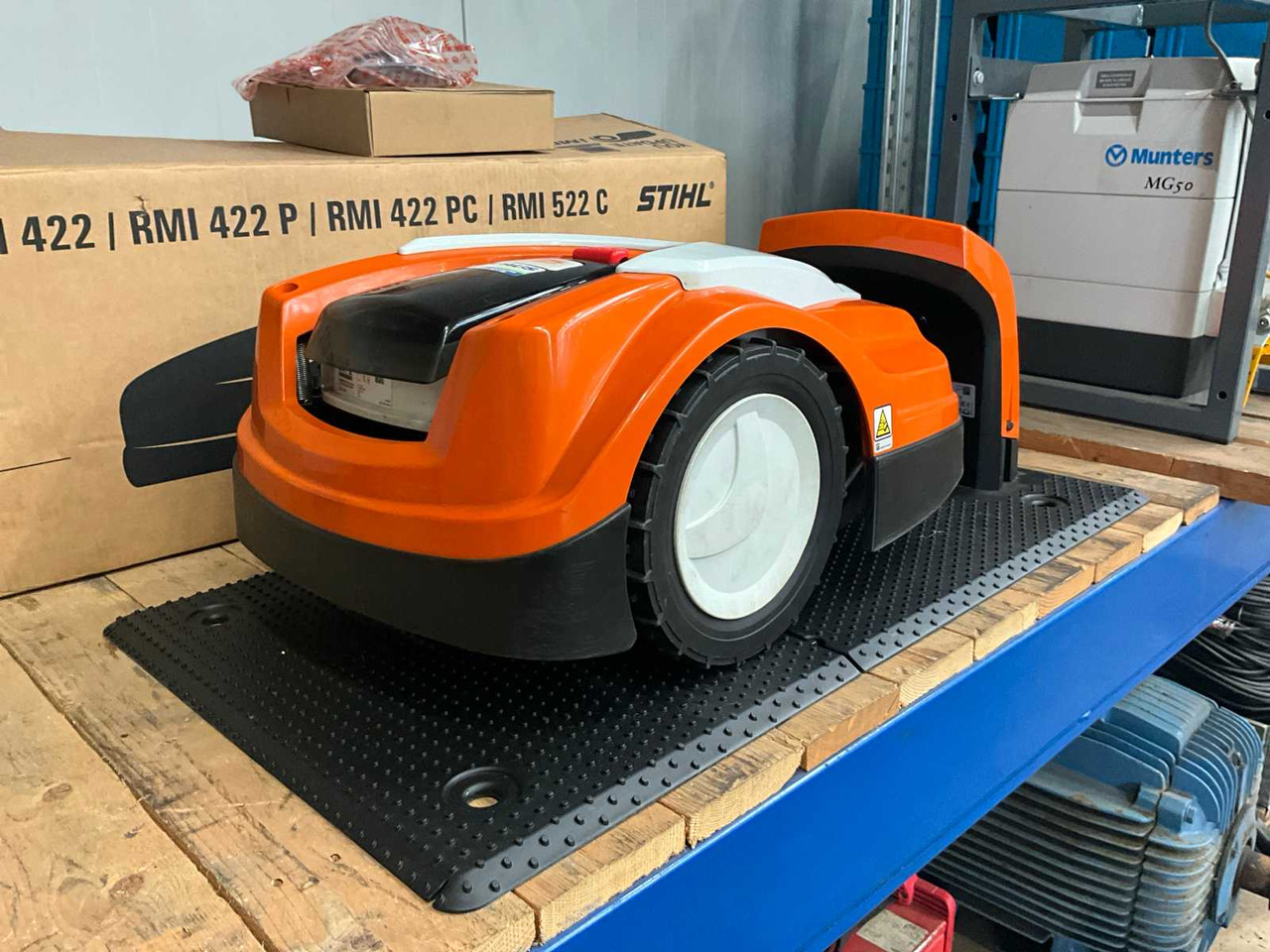 Stihl RMI422.2 - מכסחת גינה: תמונה 3 Stihl RMI422.2 - מכסחת גינה: תמונה 3