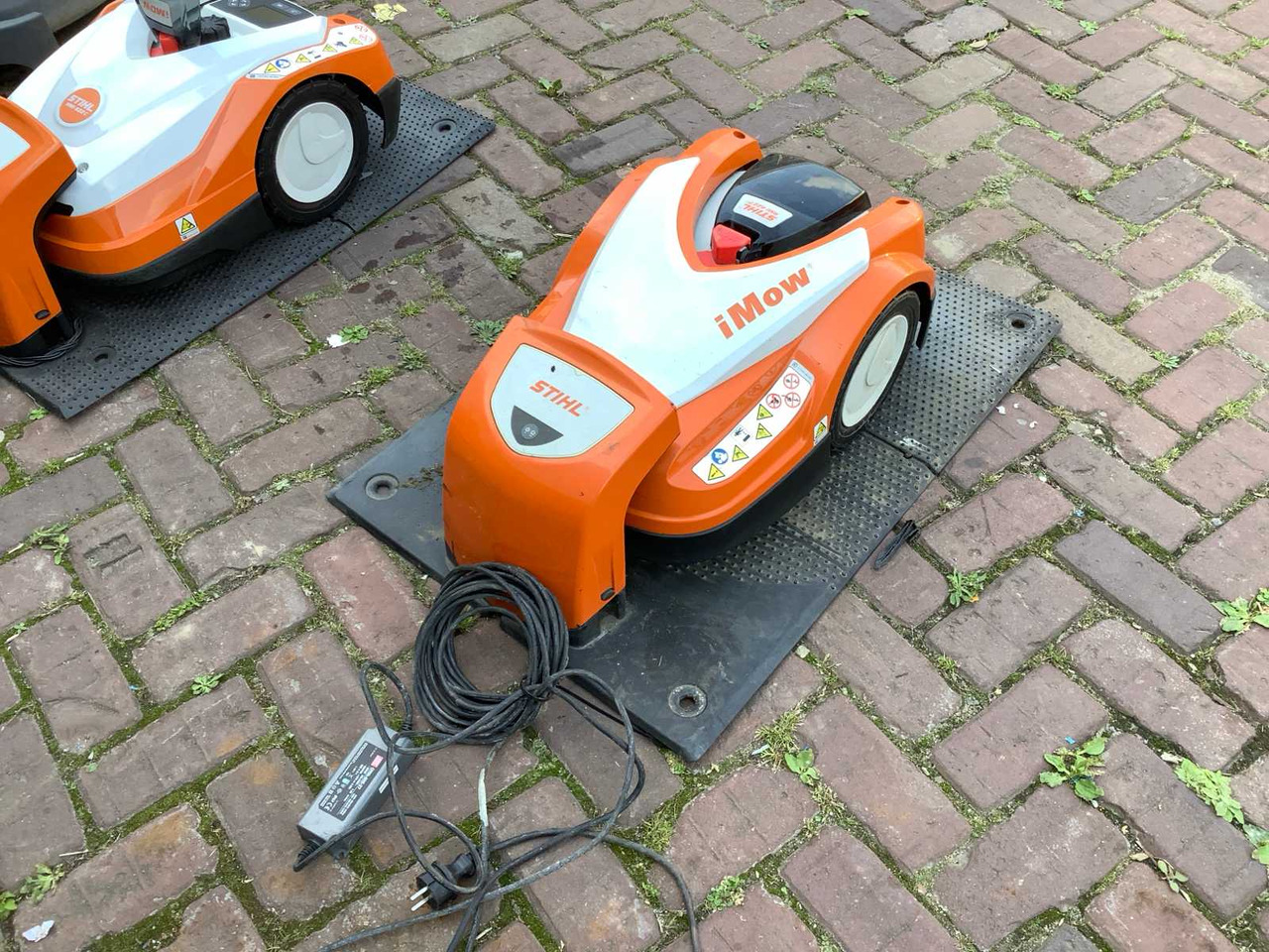 Stihl Rmi422p - מכסחת גינה: תמונה 4 Stihl Rmi422p - מכסחת גינה: תמונה 4