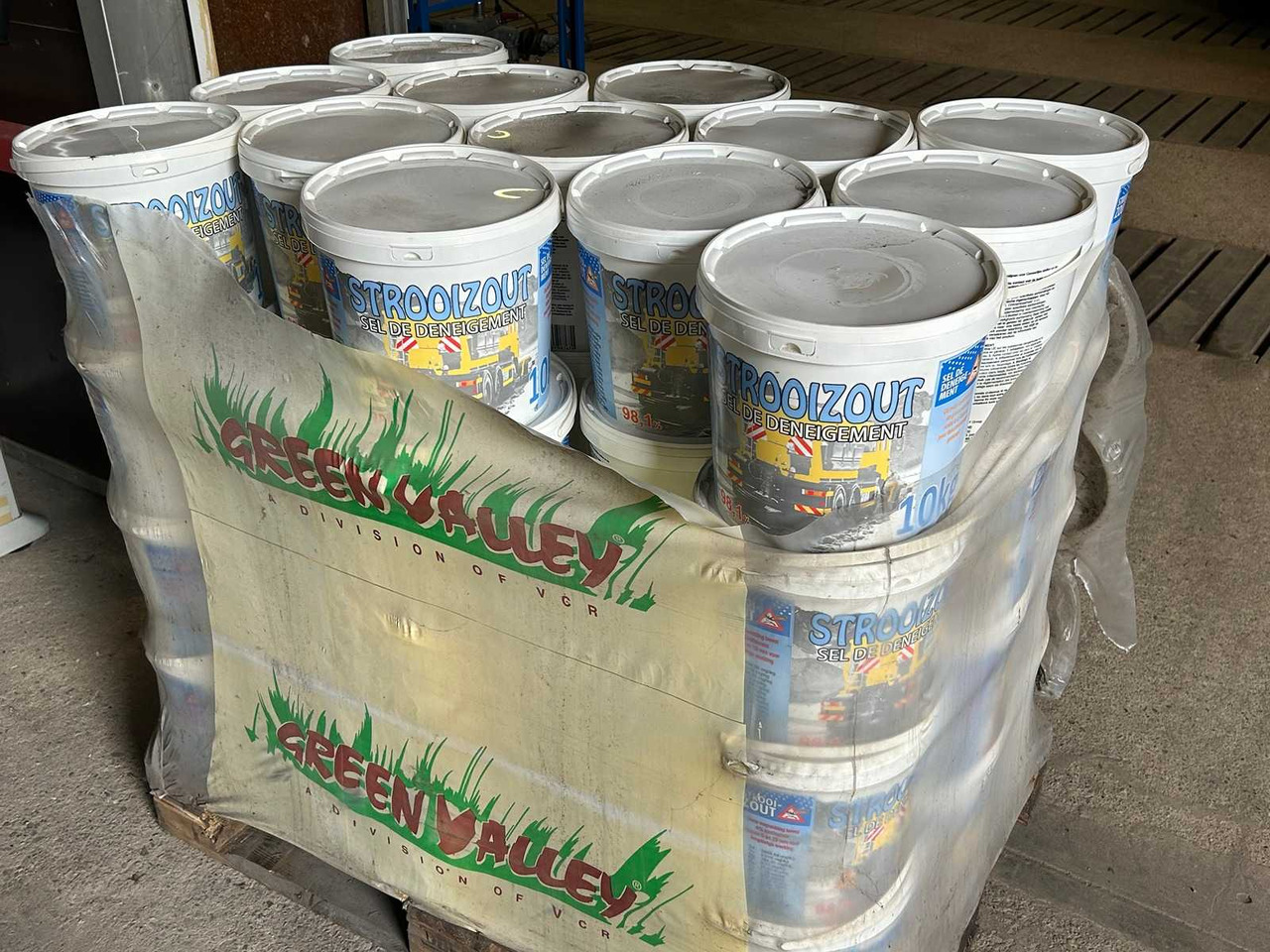 Strooizout Wegenzout 10kg. - מפזר חול/ מלח: תמונה 3 Strooizout Wegenzout 10kg. - מפזר חול/ מלח: תמונה 3