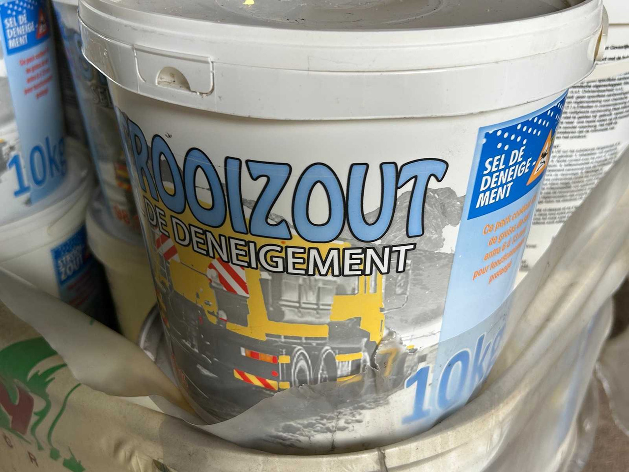 Strooizout Wegenzout 10kg. - מפזר חול/ מלח: תמונה 4 Strooizout Wegenzout 10kg. - מפזר חול/ מלח: תמונה 4
