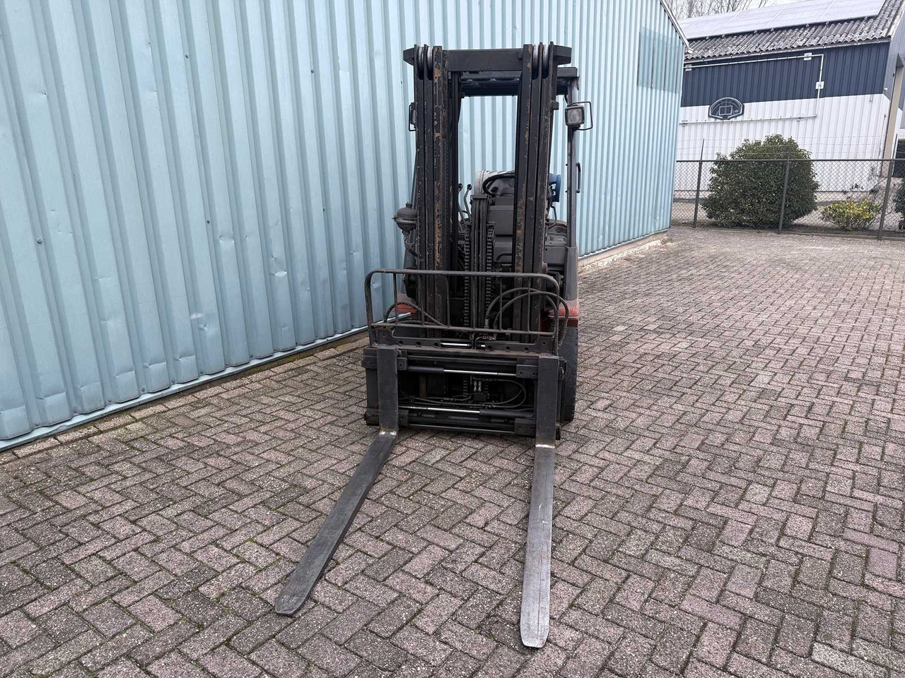 מלגזה TOYOTA FORKLIFT WITH 4TH VALVE-FORK POSITIONER-SIDESHIFT-470CM HIGH-LOW HOURS 6445: תמונה 6
