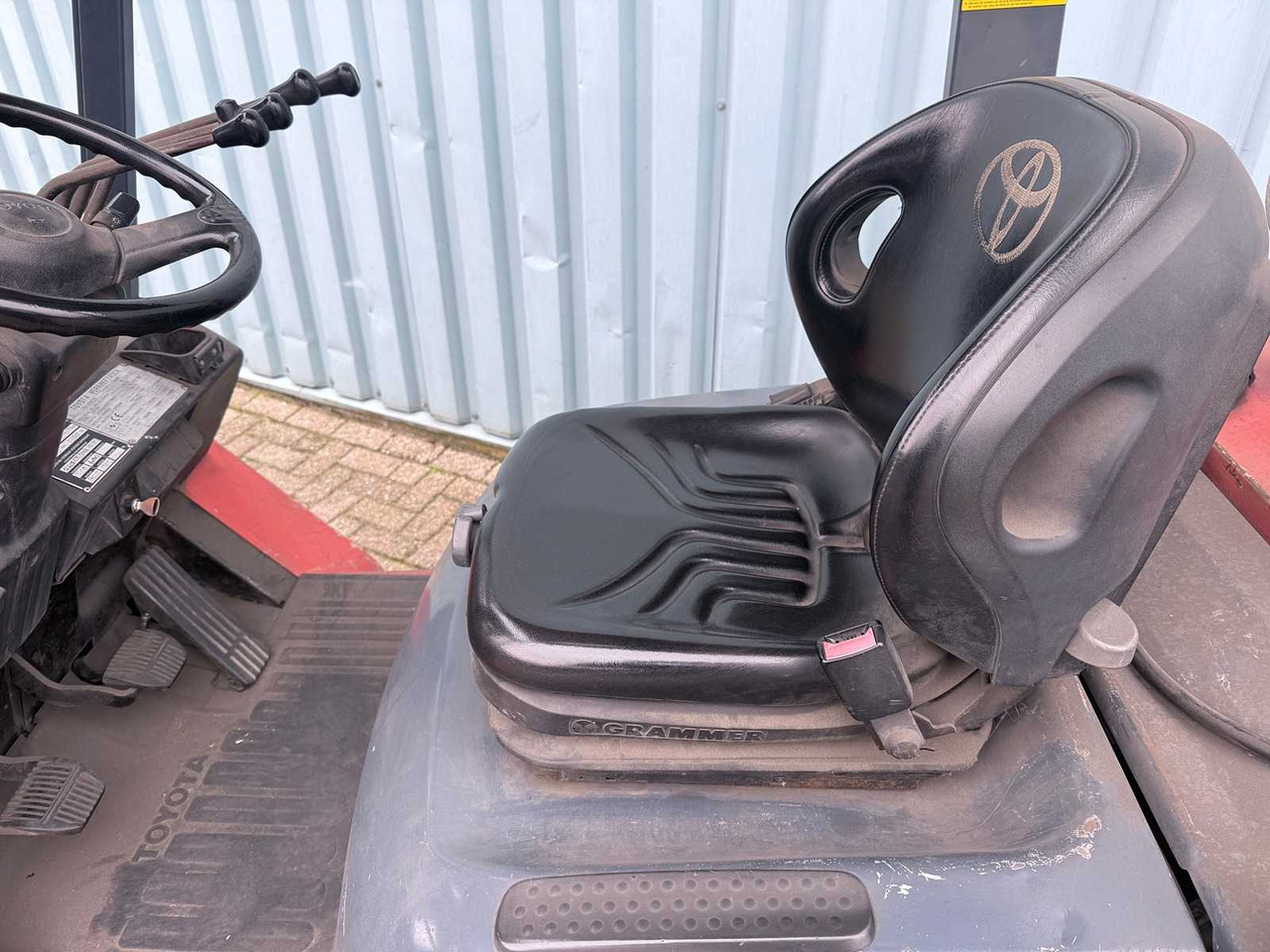 מלגזה TOYOTA FORKLIFT WITH 4TH VALVE-FORK POSITIONER-SIDESHIFT-470CM HIGH-LOW HOURS 6445: תמונה 10