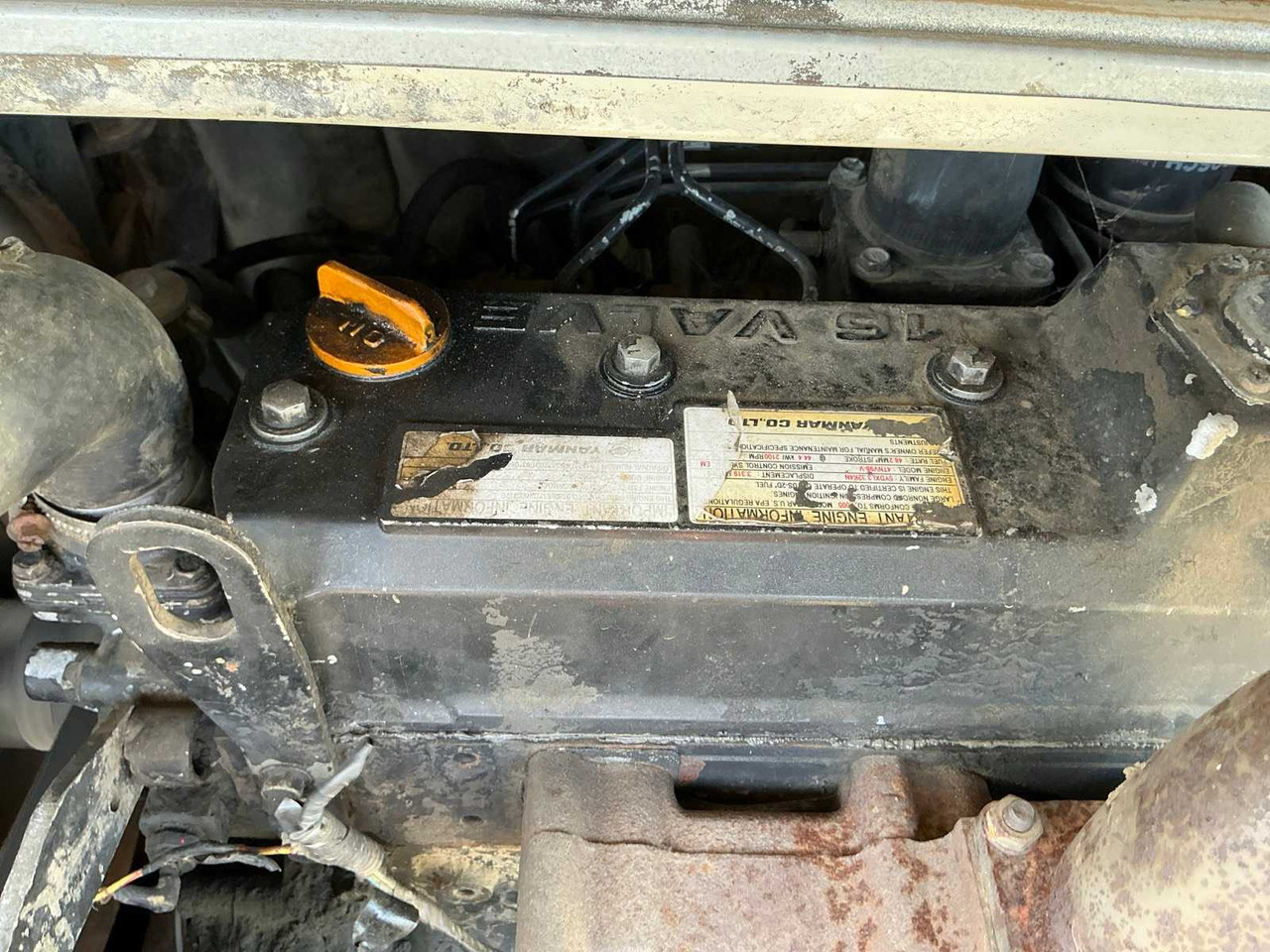 Takeuchi TAKEUCHI - TB175 - MIDI-EXCAVATOR - 2006 - מחפר סורק: תמונה 2 Takeuchi TAKEUCHI - TB175 - MIDI-EXCAVATOR - 2006 - מחפר סורק: תמונה 2