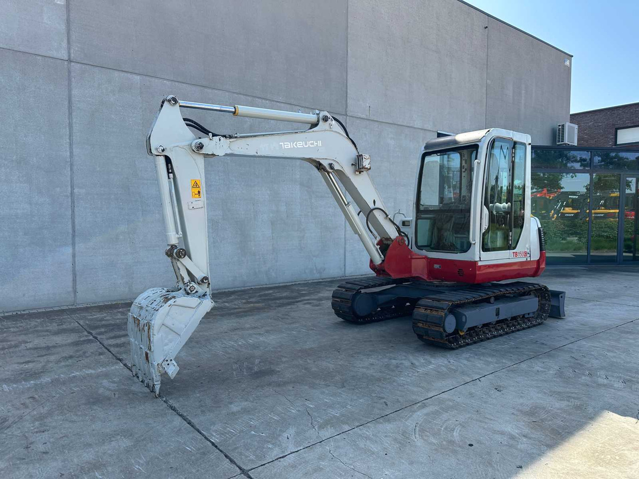 Takeuchi TB150c - מחפר סורק: תמונה 1 Takeuchi TB150c - מחפר סורק: תמונה 1