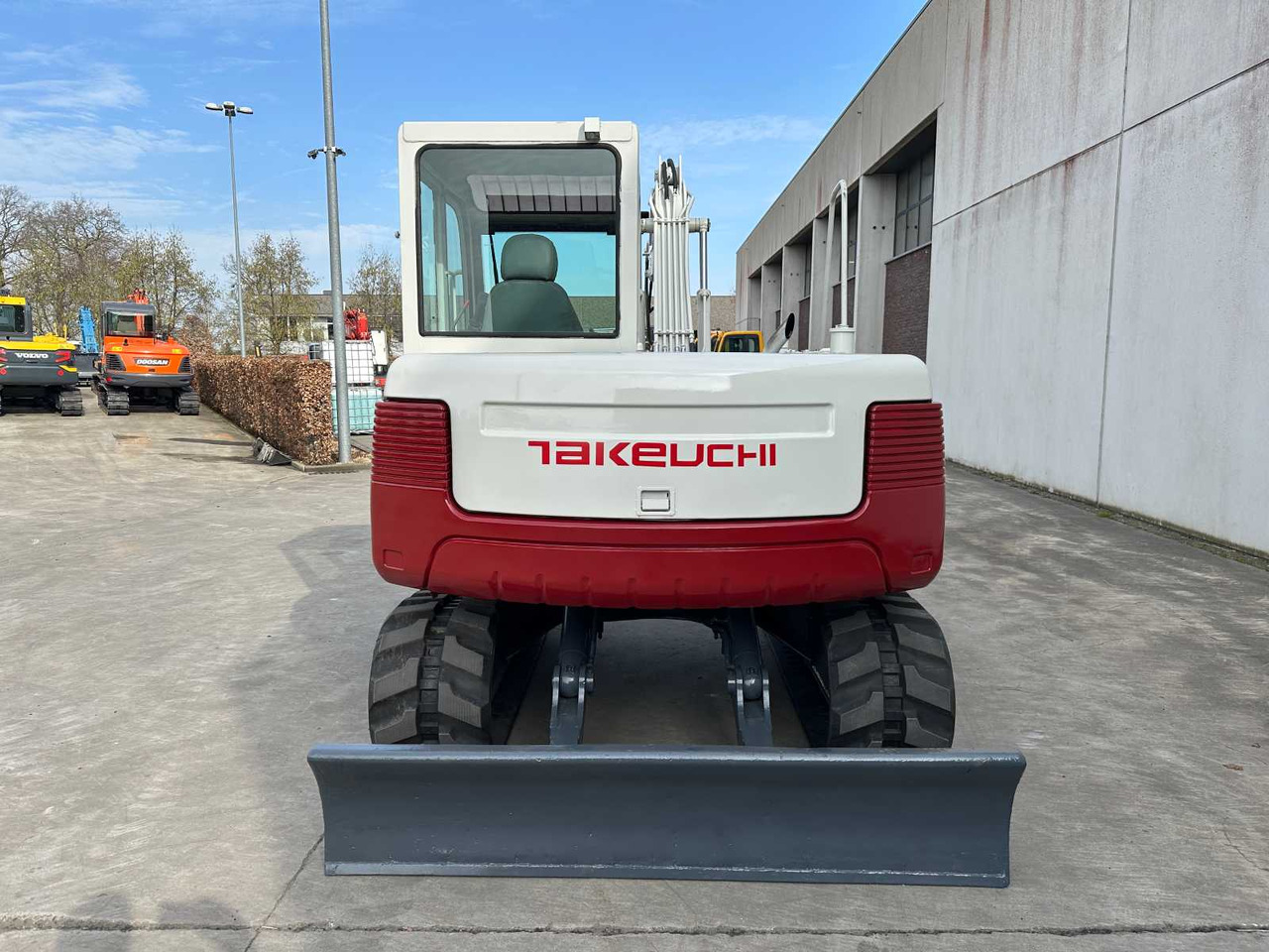 Takeuchi TB175C - מחפר סורק: תמונה 5 Takeuchi TB175C - מחפר סורק: תמונה 5