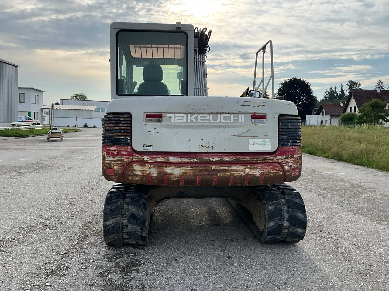 Takeuchi TB175 - מחפר סורק: תמונה 4 Takeuchi TB175 - מחפר סורק: תמונה 4