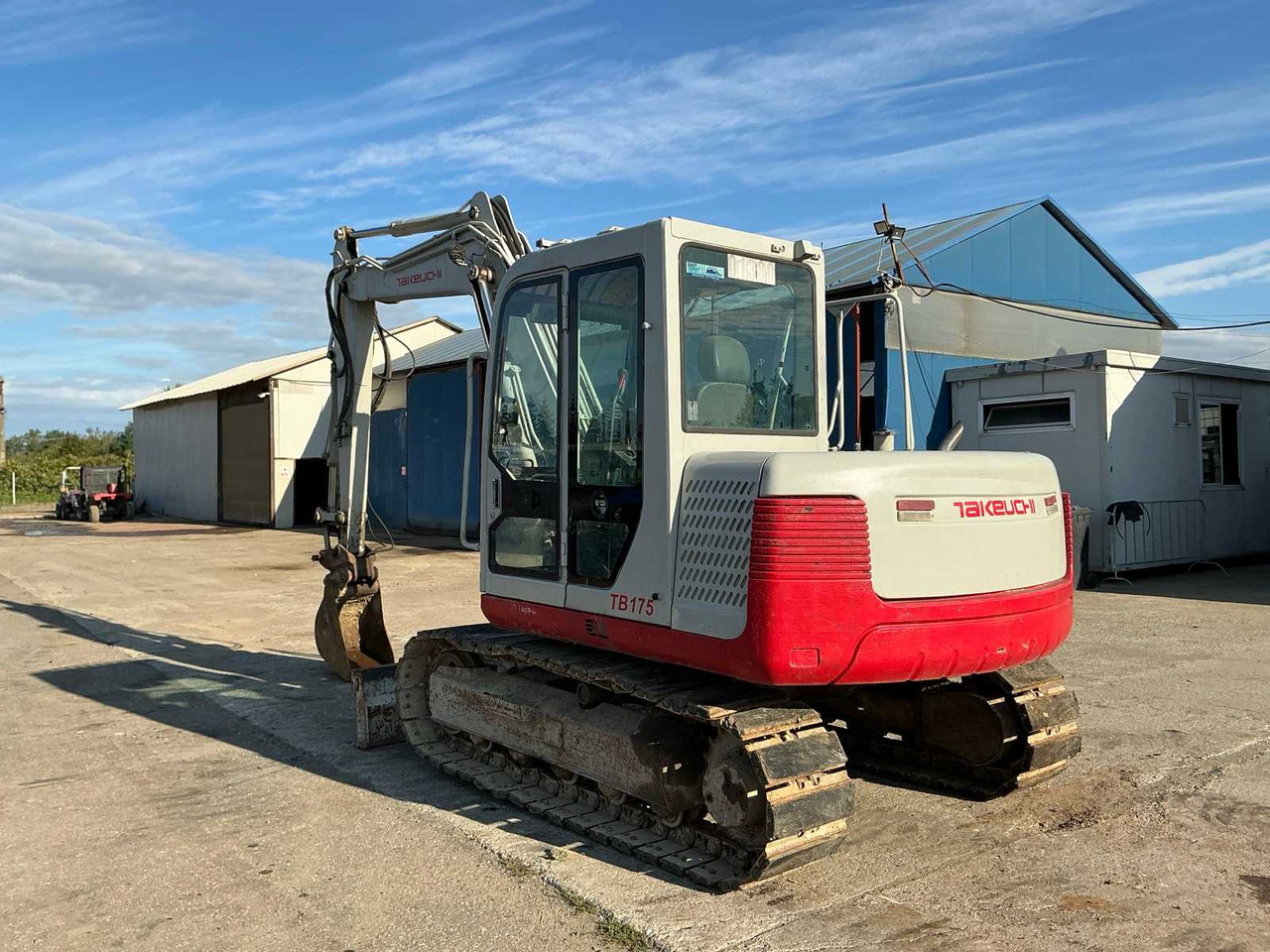 מחפר סורק Takeuchi TB175: תמונה 11
